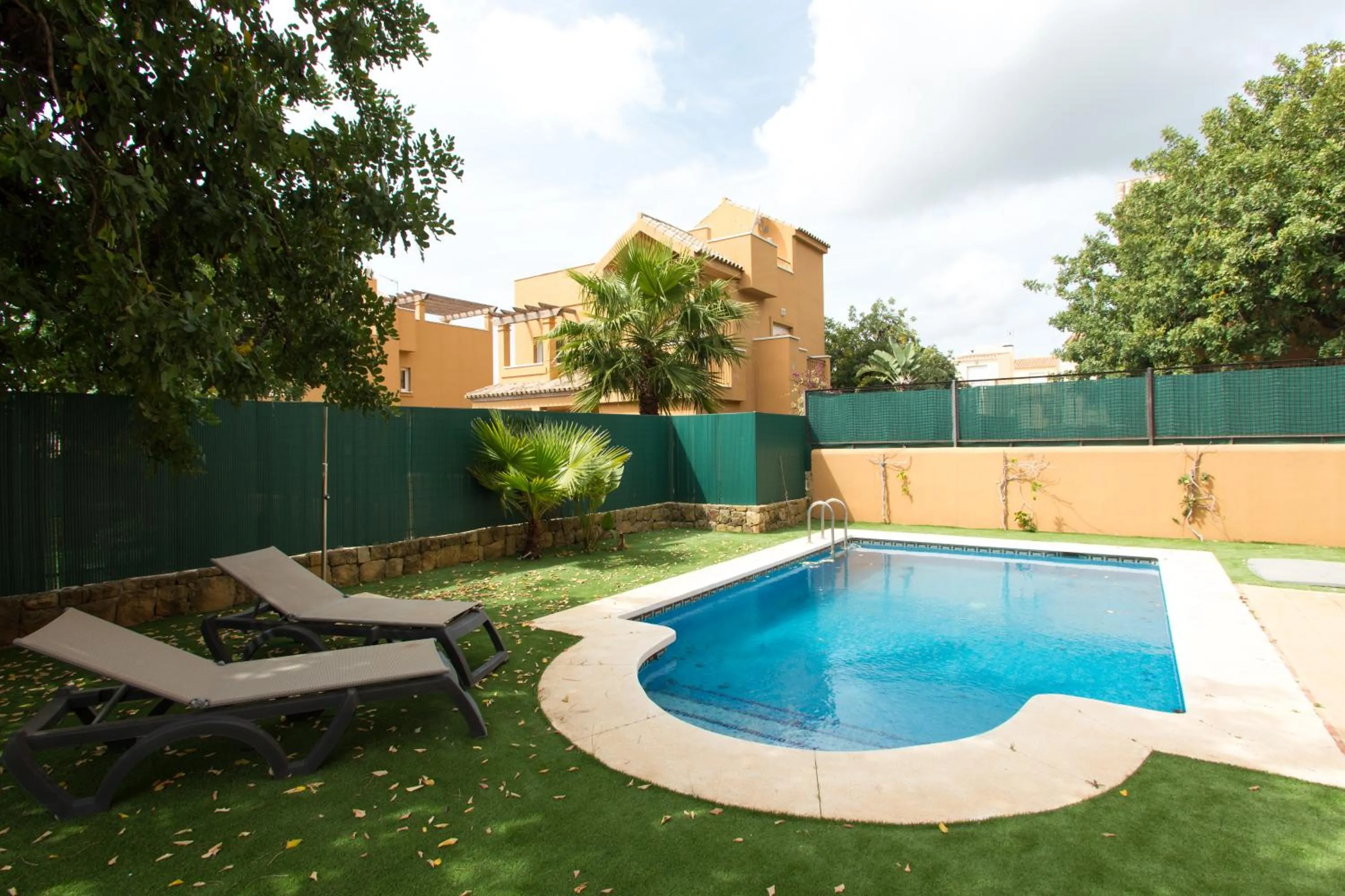 Villas Altos De Marbella