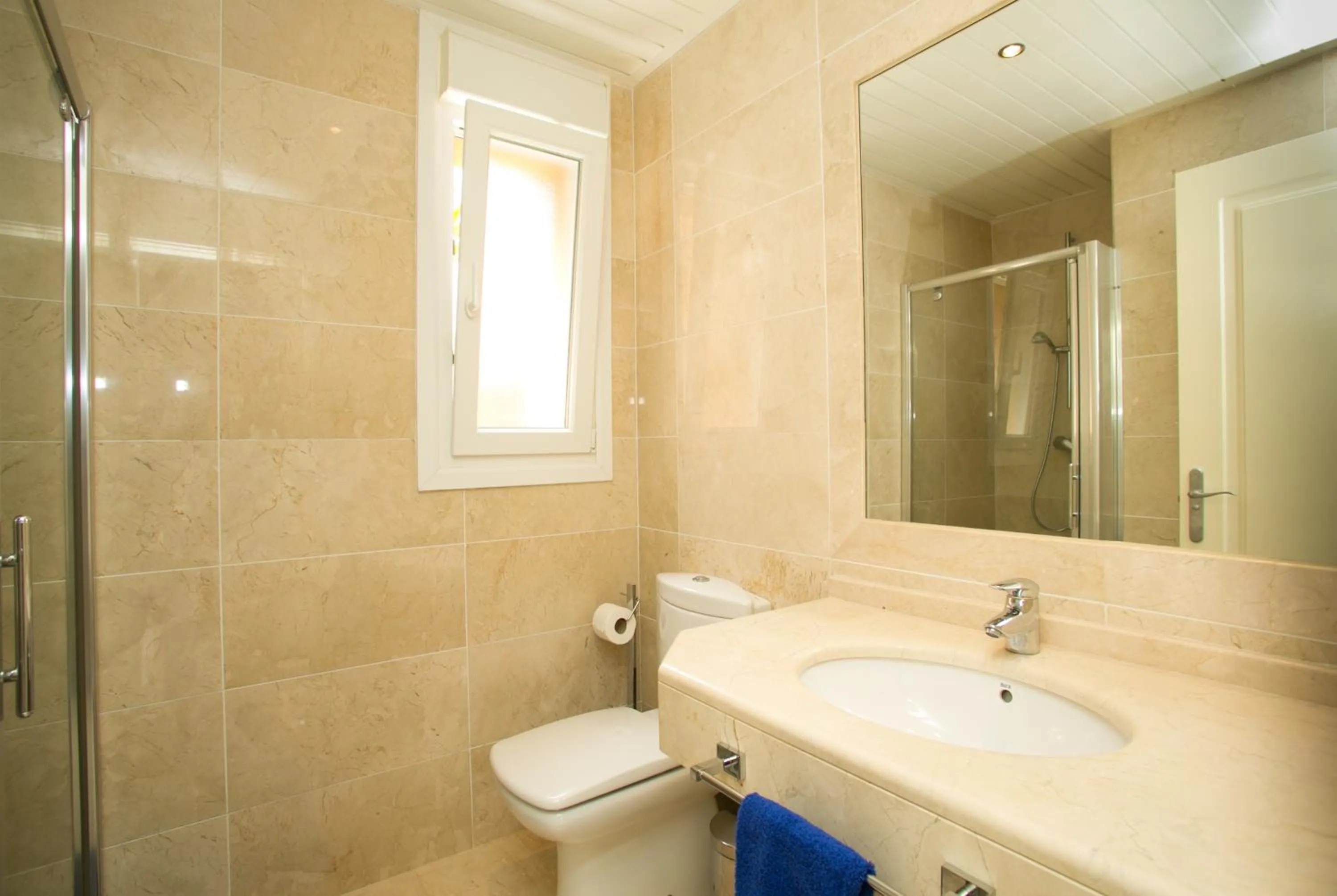 Bathroom in Villas Altos De Marbella