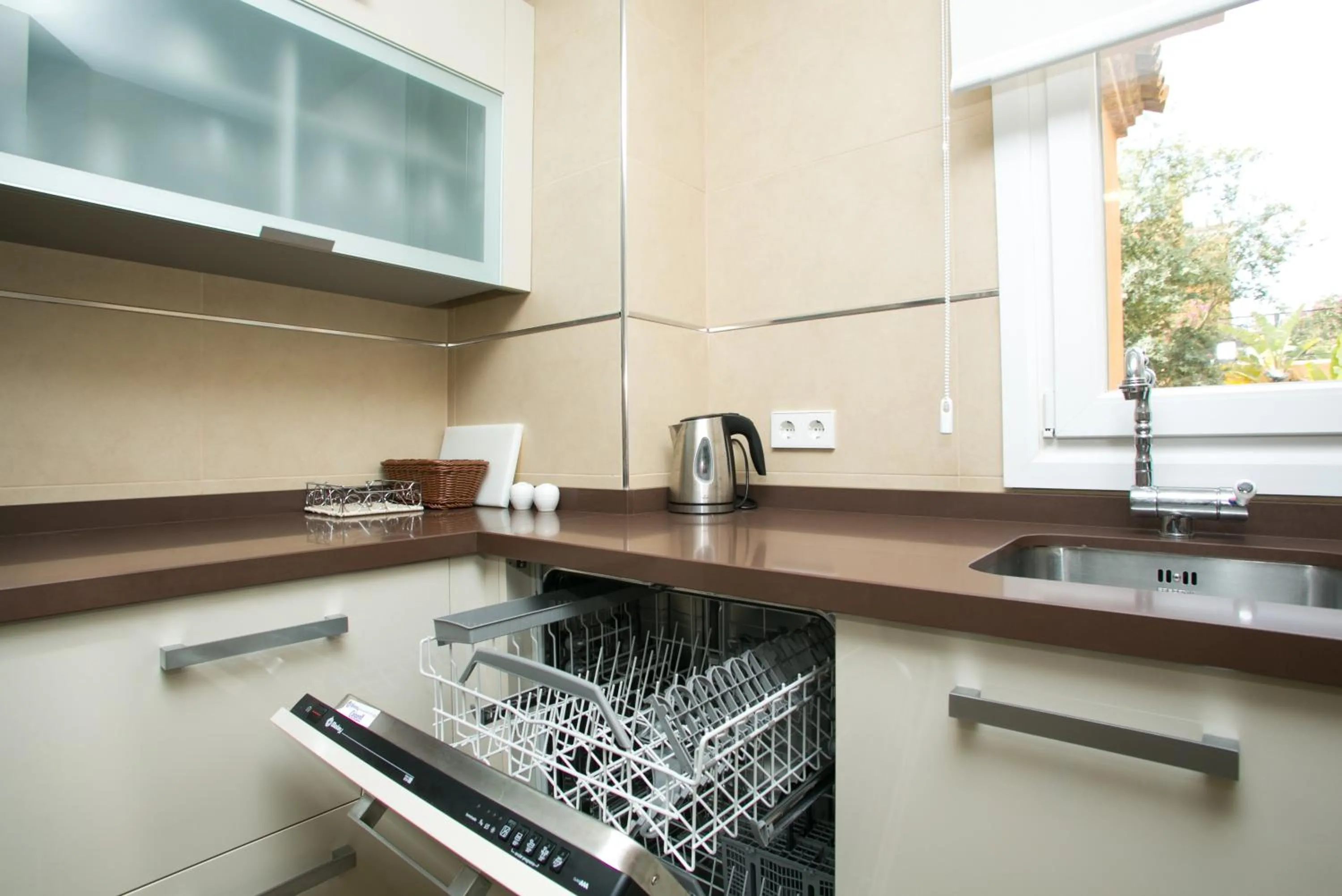 Kitchen or kitchenette in Villas Altos De Marbella