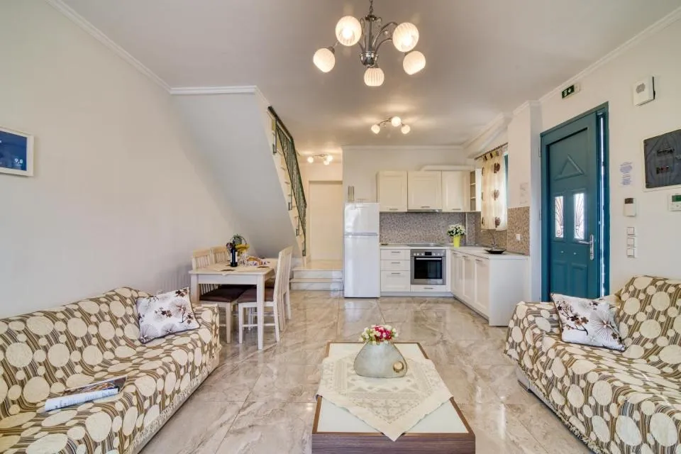 Kitchen or kitchenette in Anemos Villas