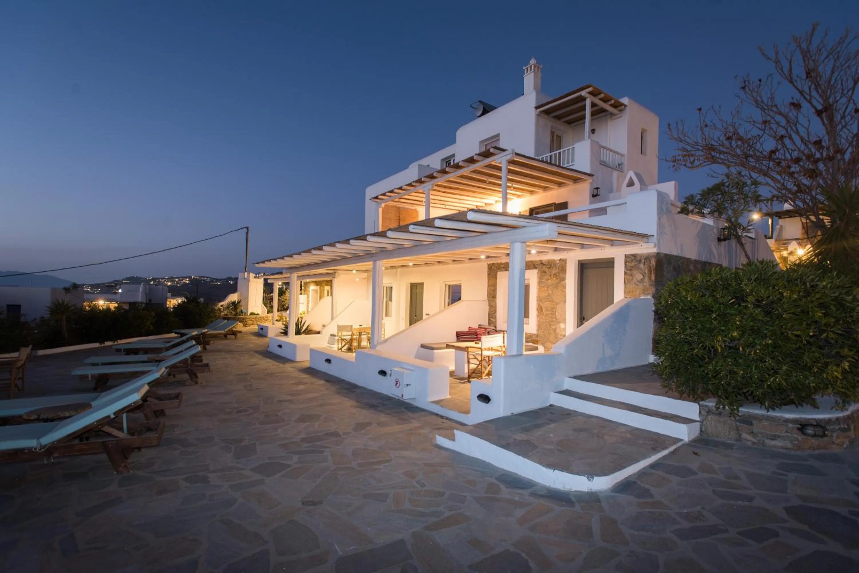 Property building in Bellou Suites