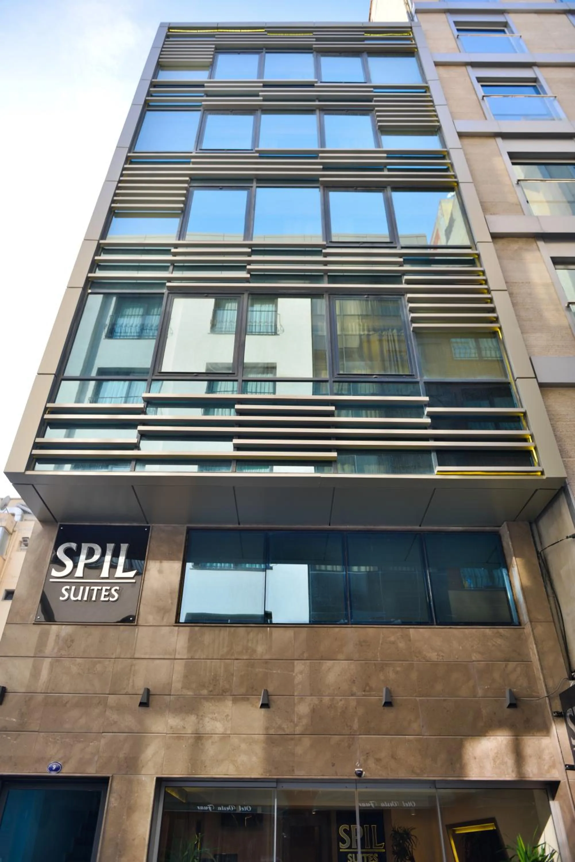 Spil Suites