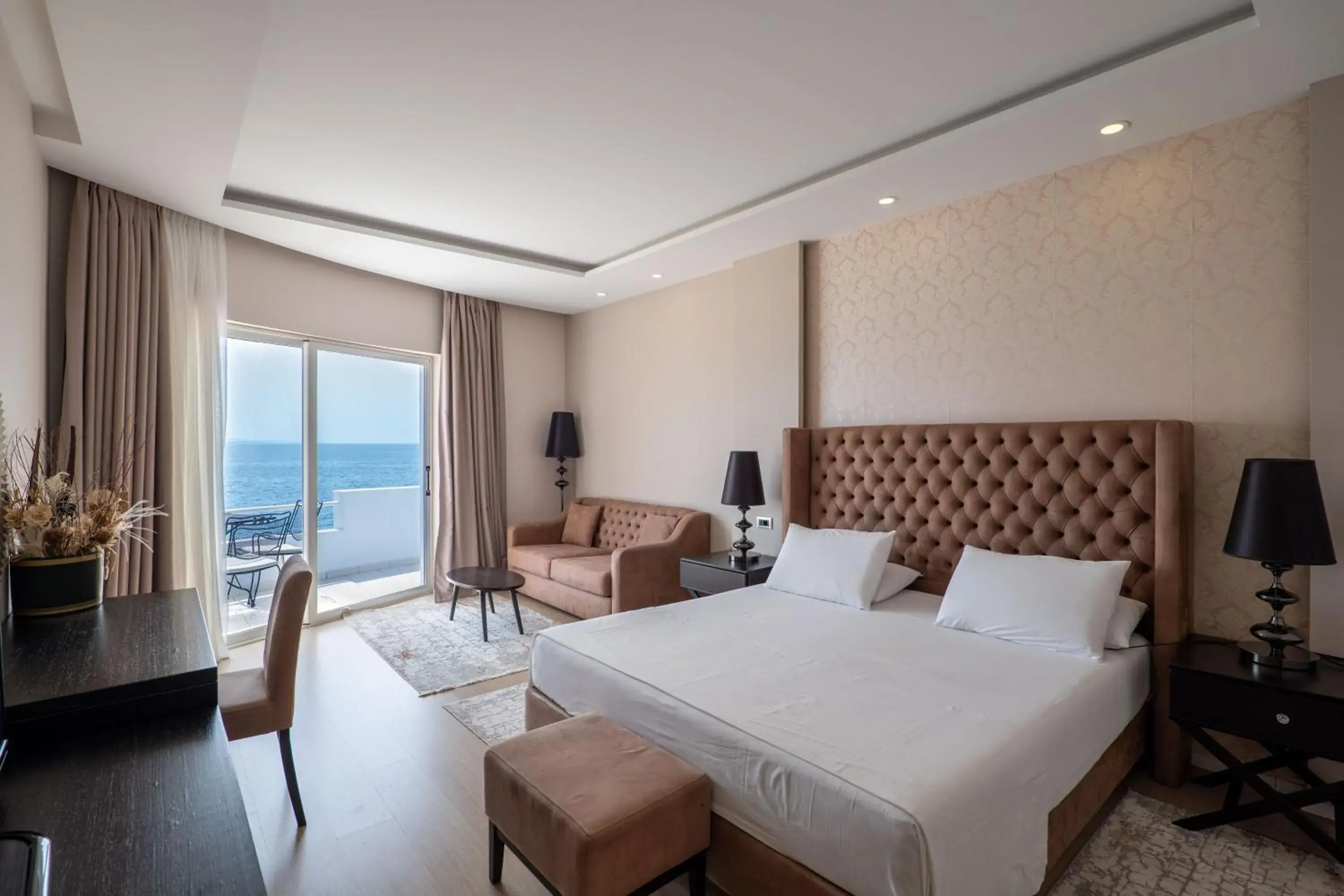 Bed in Hotel Sejko Bed in Hotel Sejko