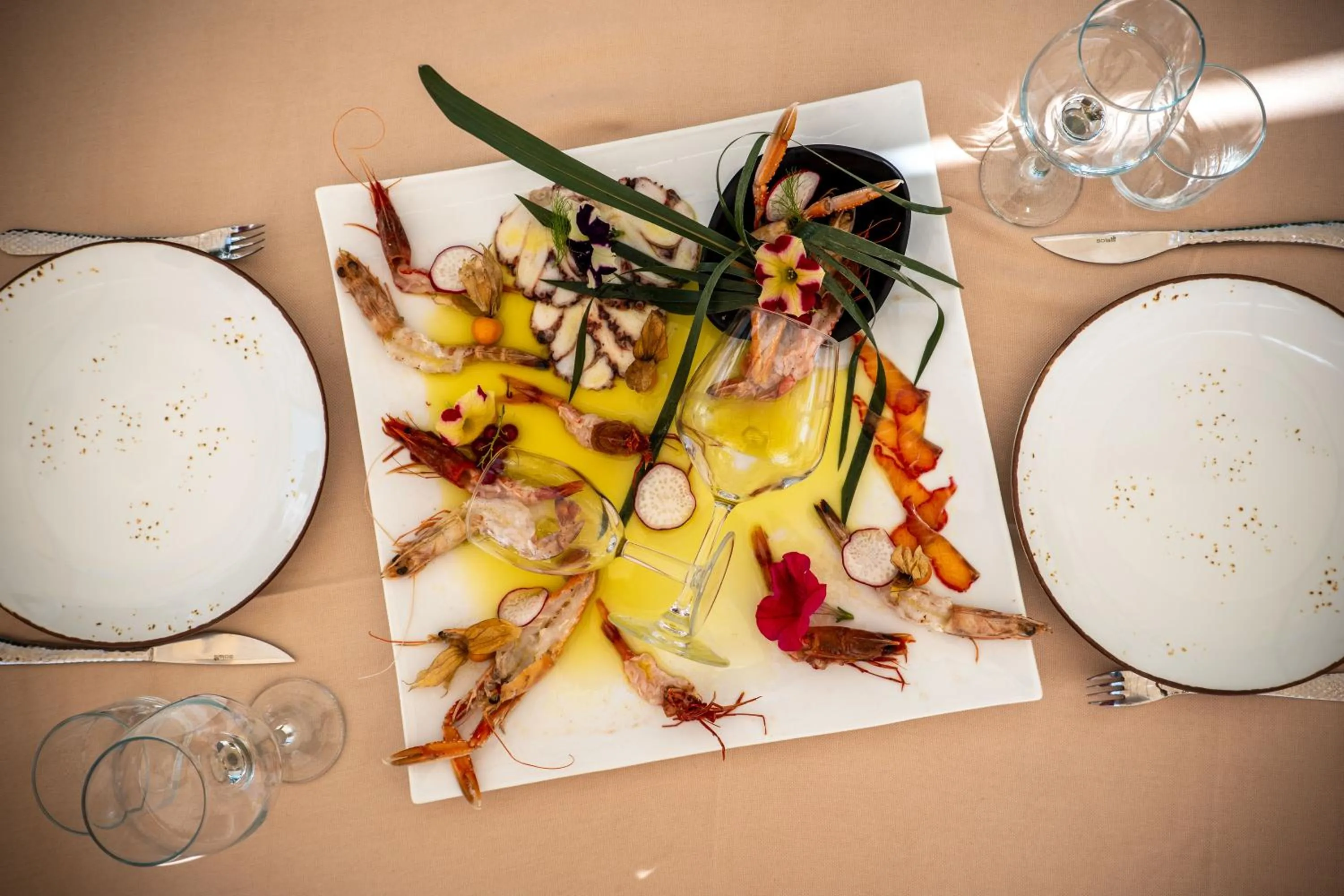 Food and drinks in Hotel Sejko