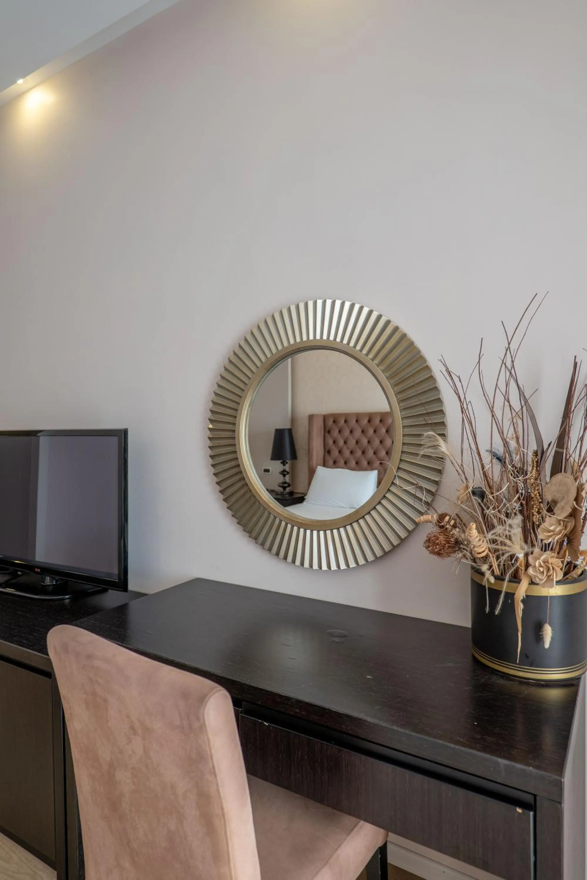 TV and multimedia in Hotel Sejko