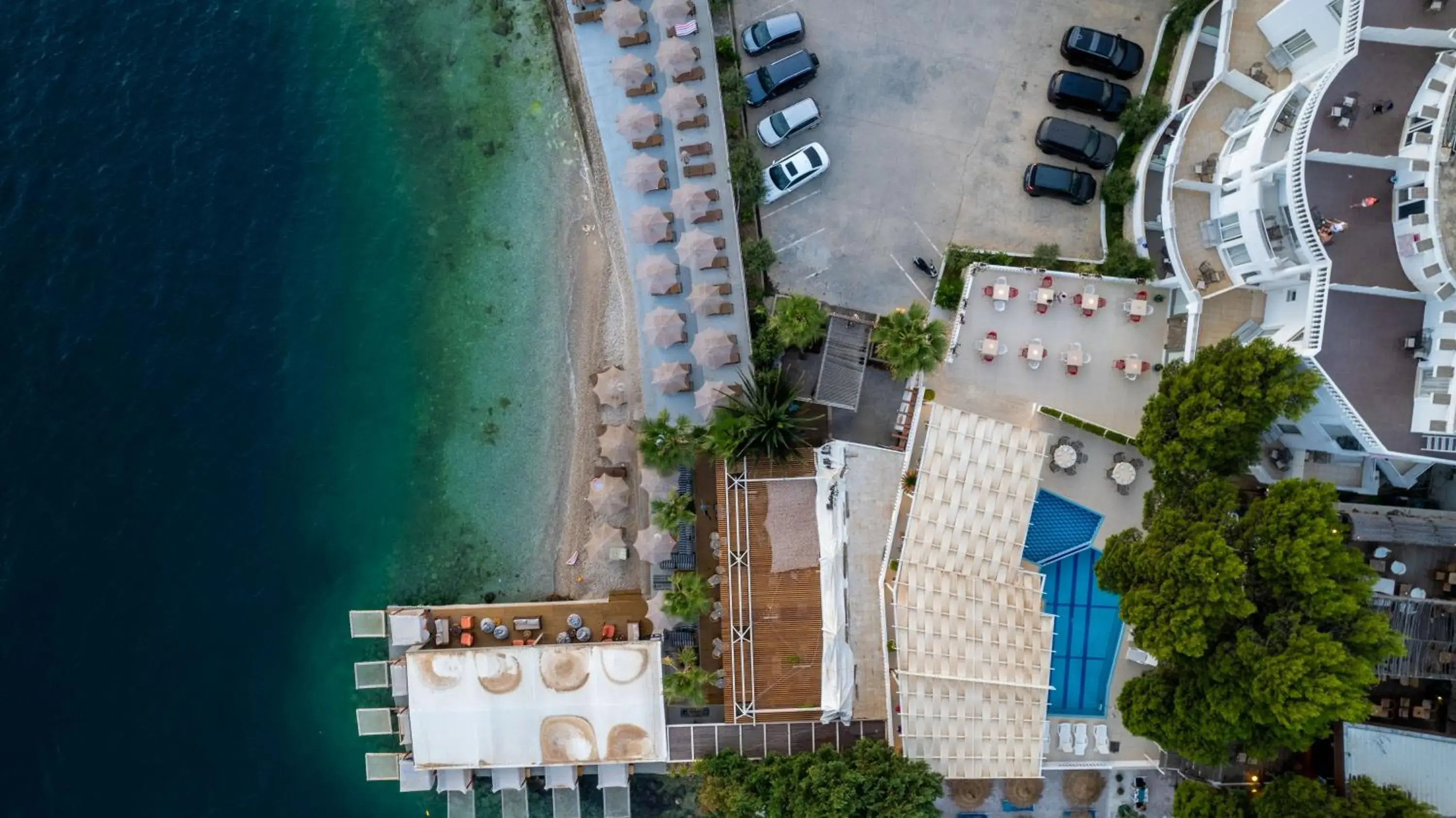 Property building in Hotel Sejko Property building in Hotel Sejko