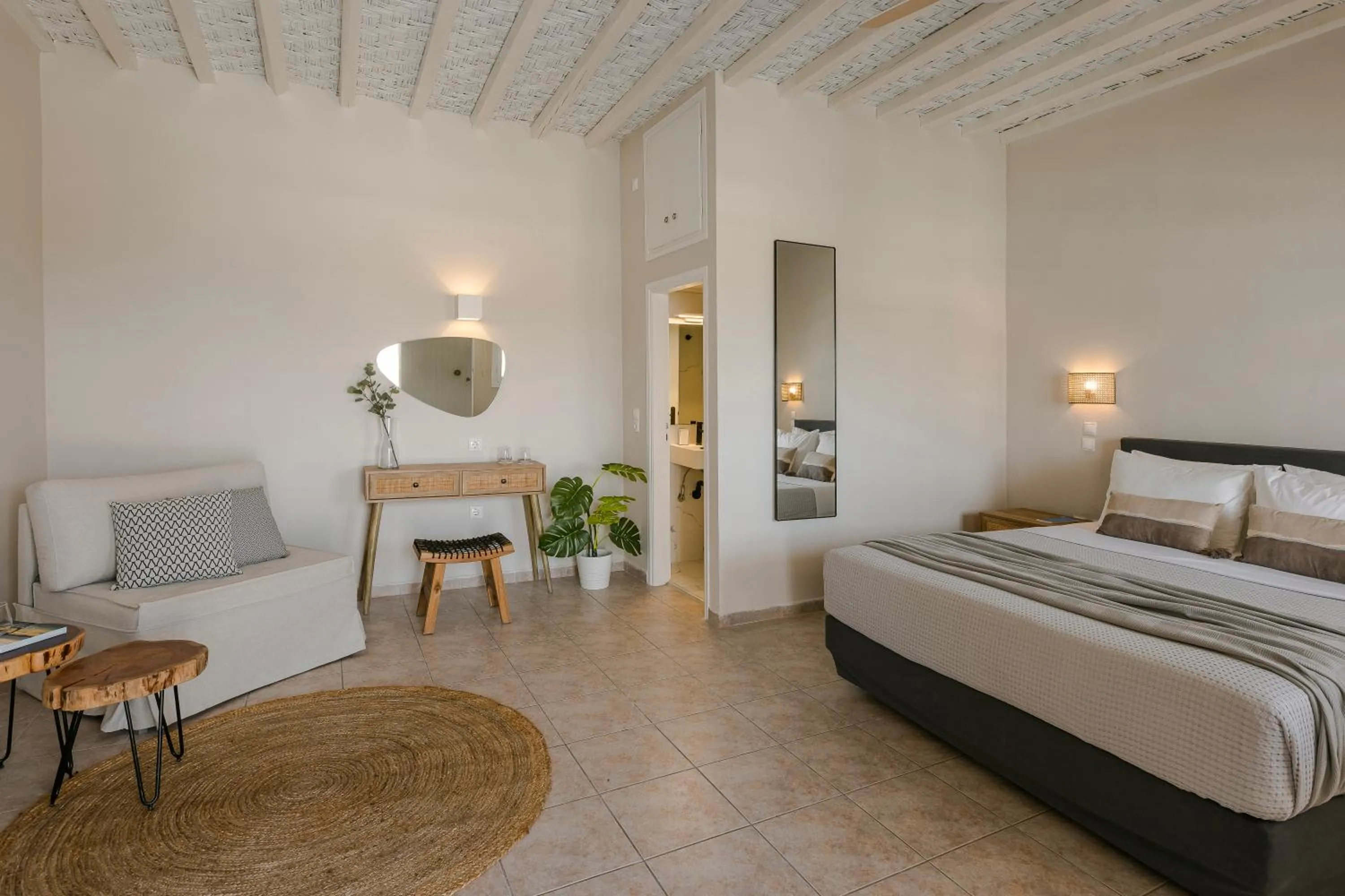 Bed in Milaki Kimolos