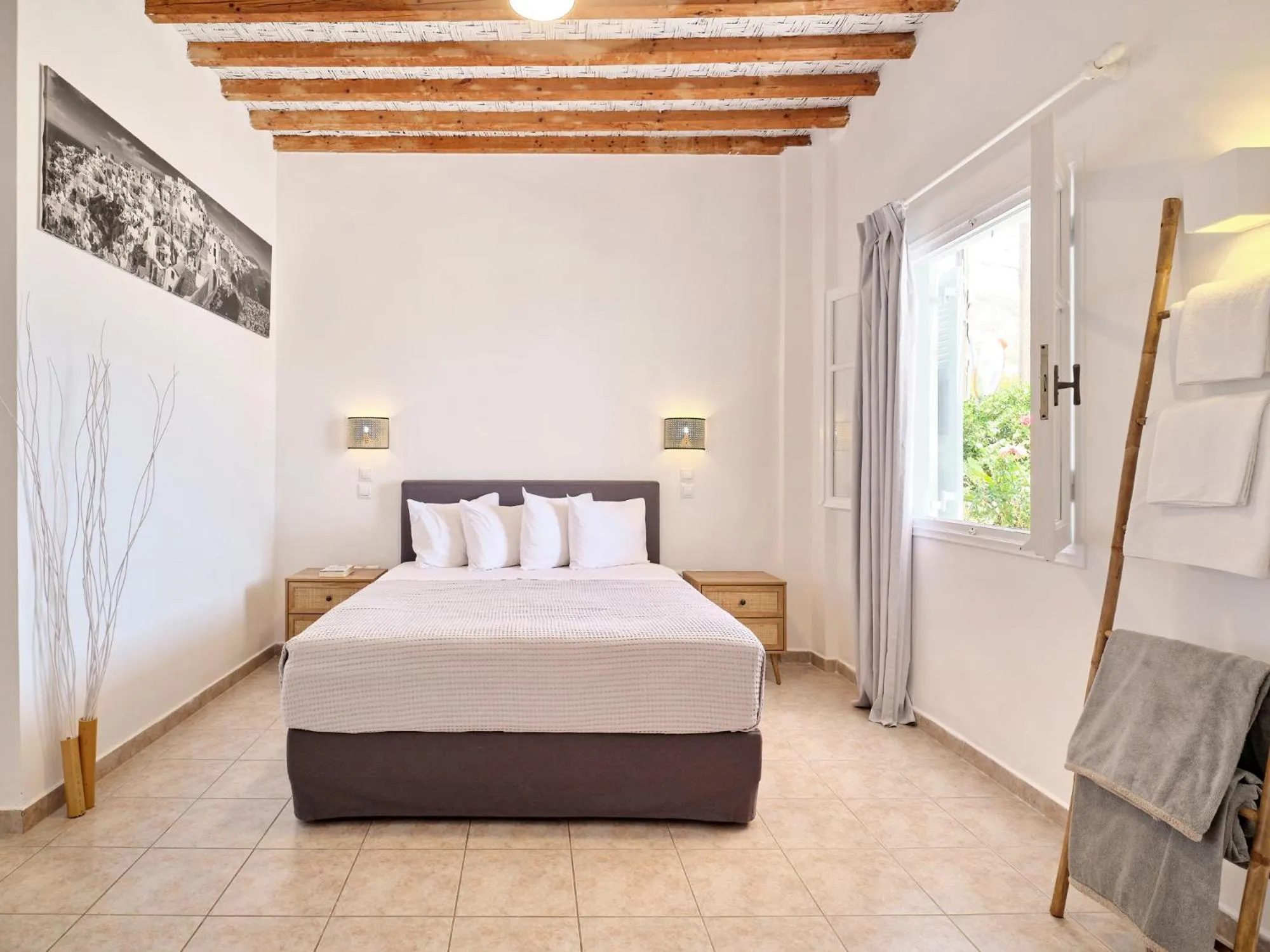 Bed in Milaki Kimolos