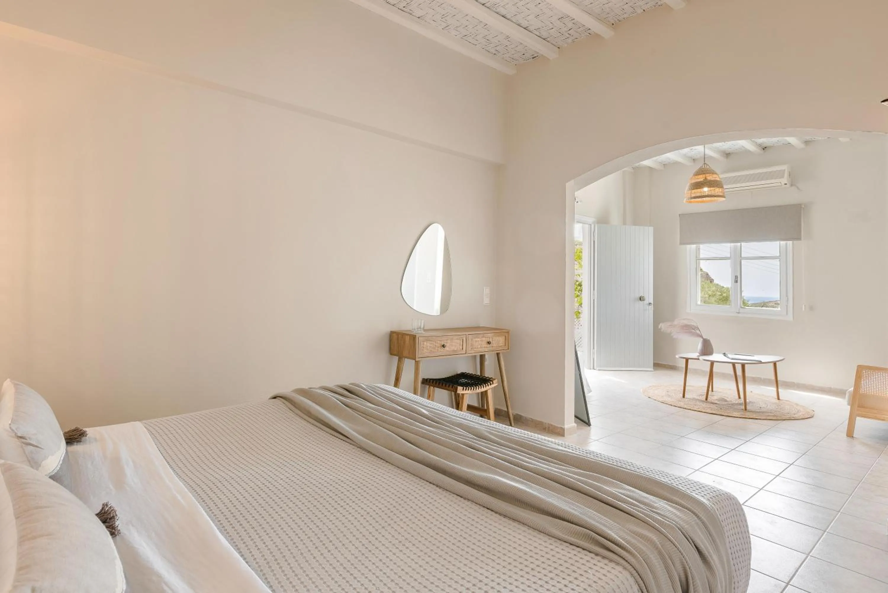 Bed in Milaki Kimolos