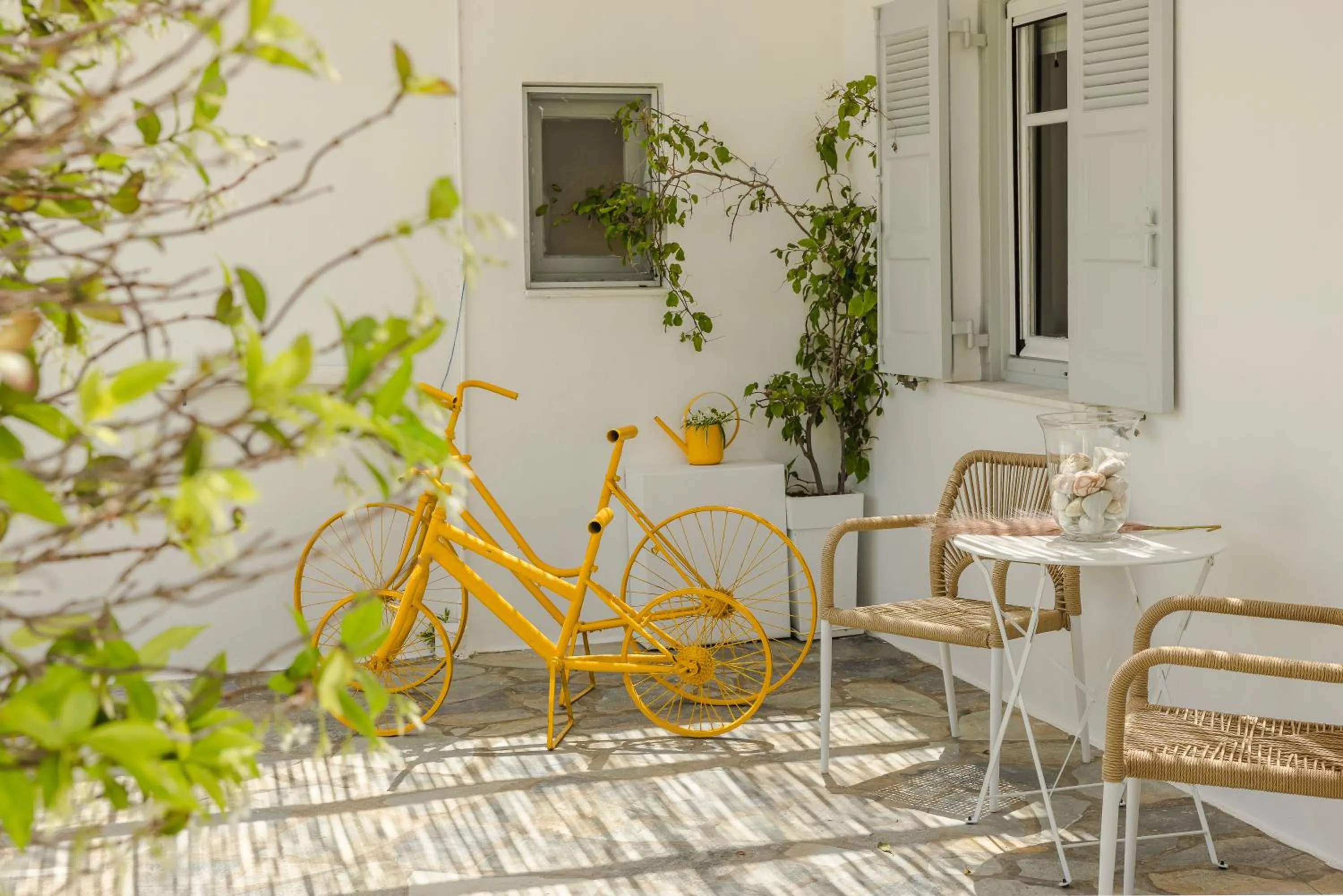 Patio in Milaki Kimolos