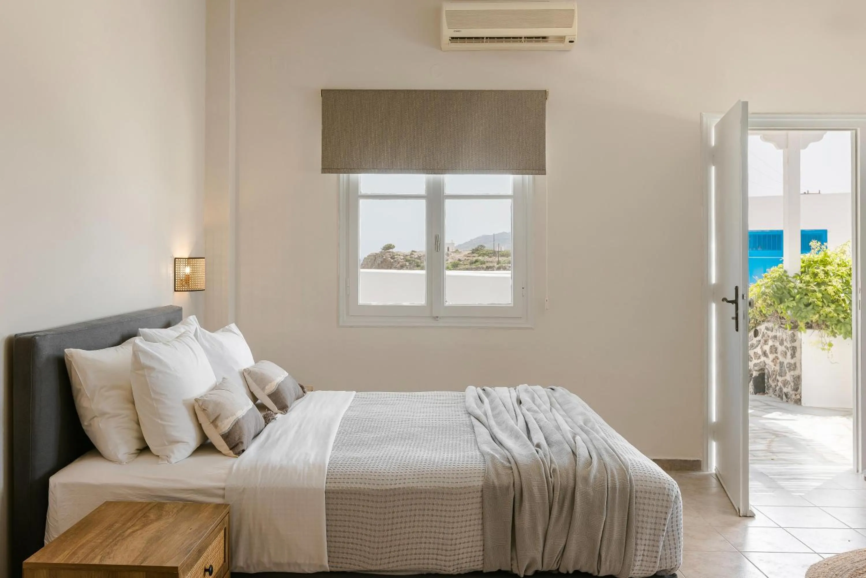 Bed in Milaki Kimolos
