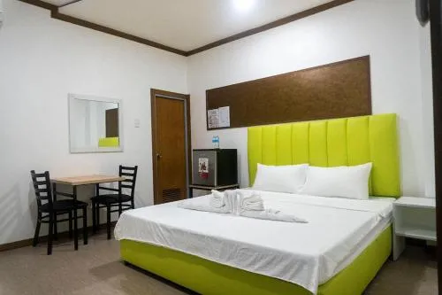 JM Lodge near Clark Airport