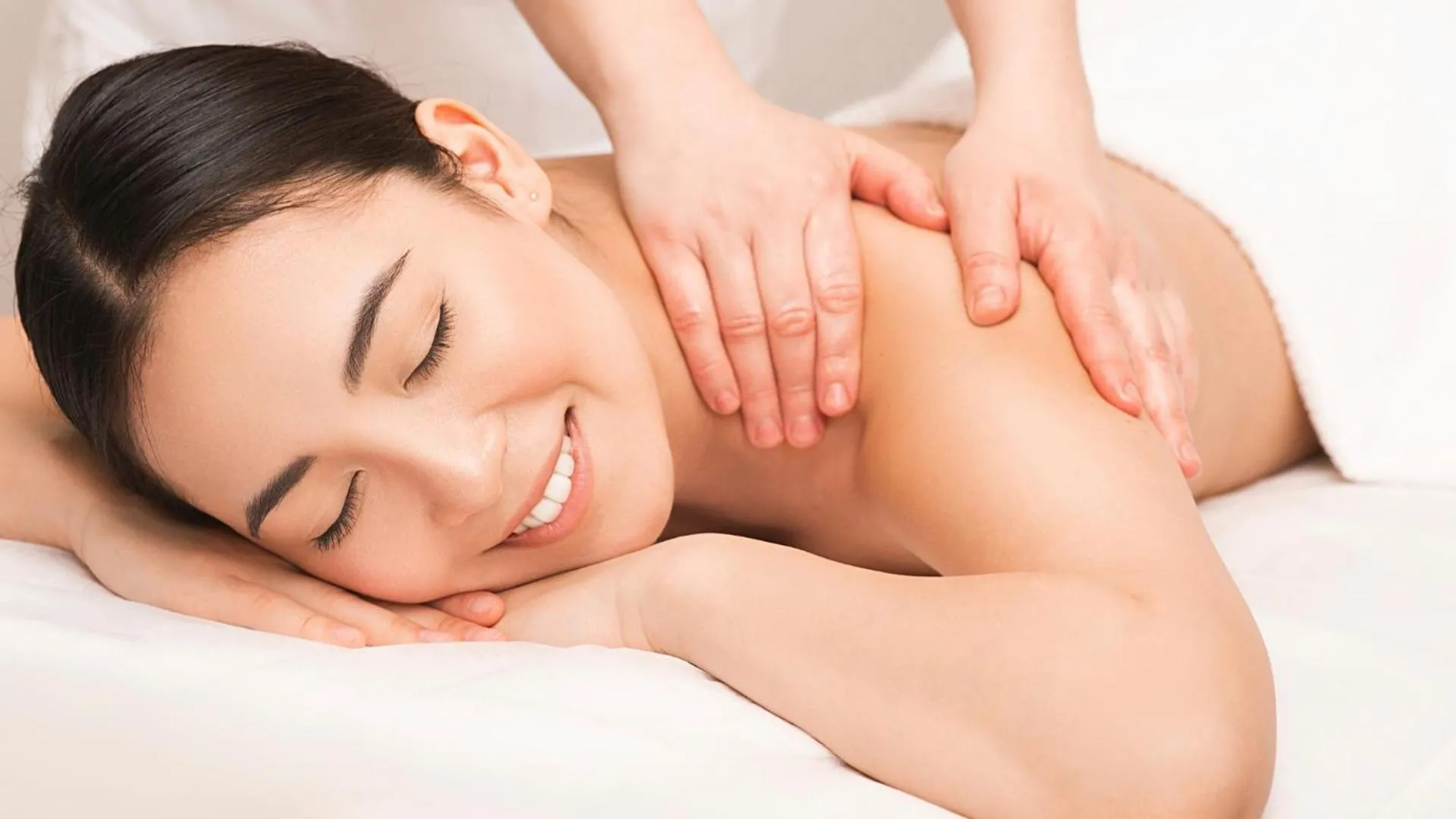 Massage in THE RISE Osaka Universal Bayside