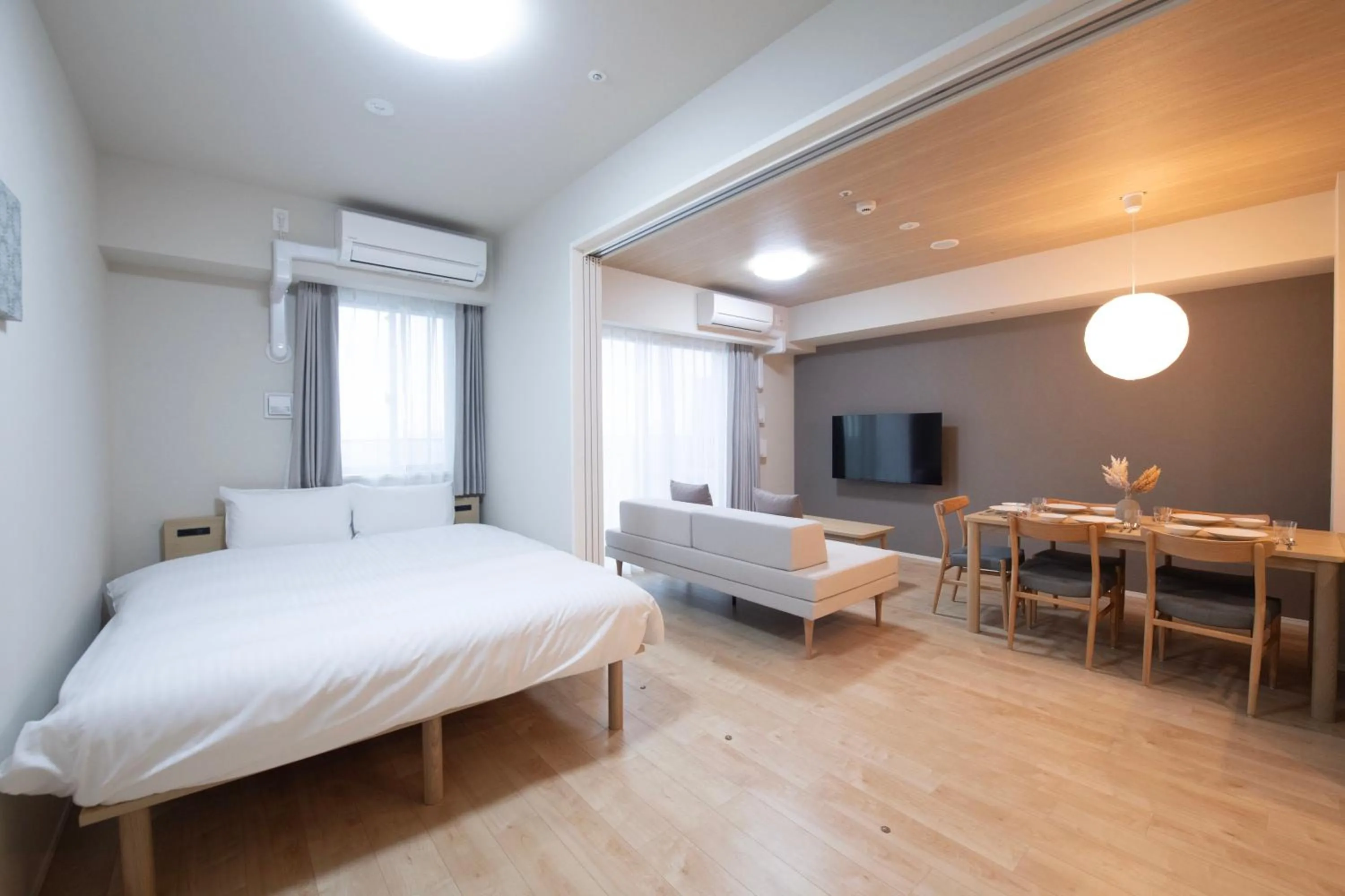 Bed in THE RISE Osaka Universal Bayside