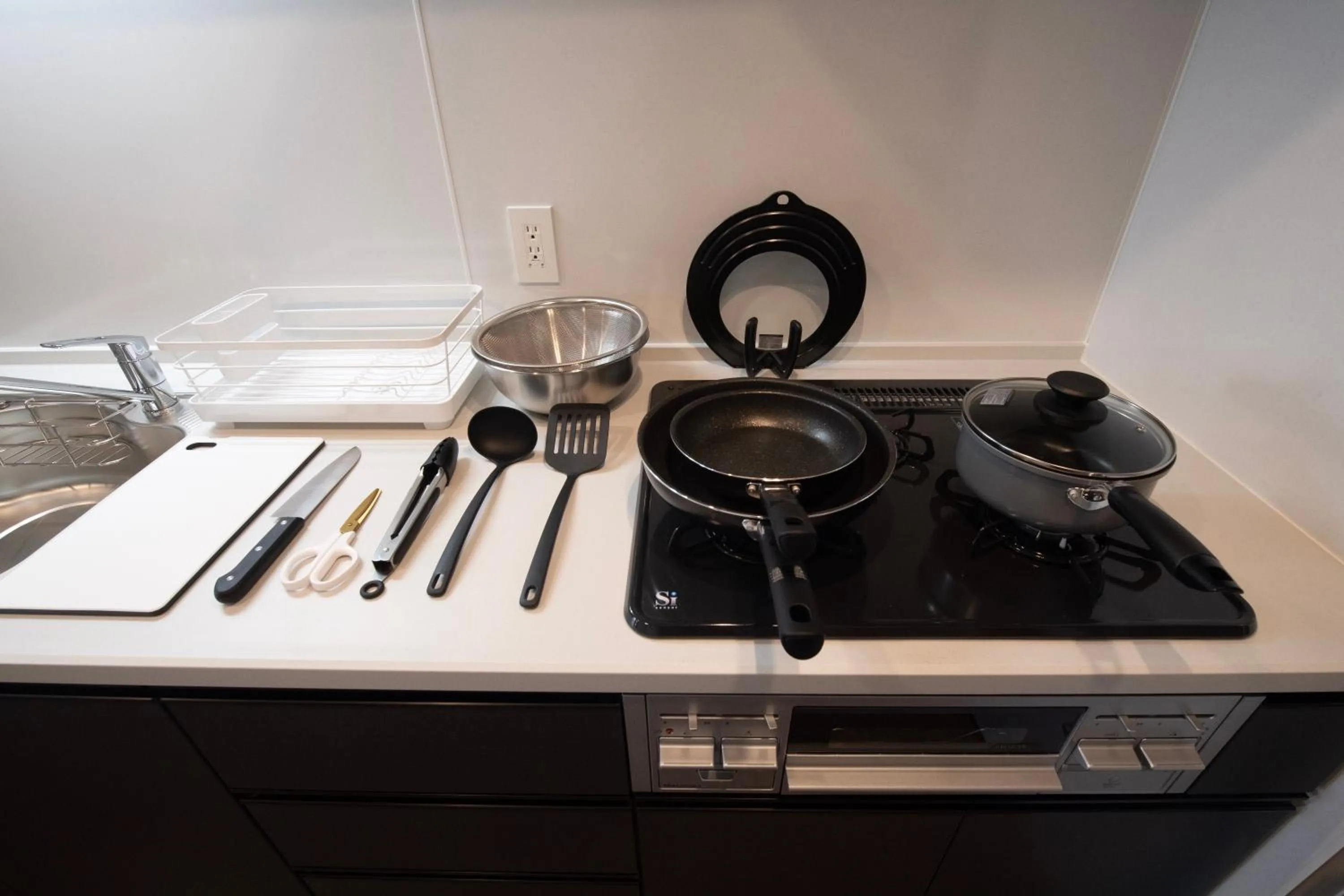 Kitchen or kitchenette in THE RISE Osaka Universal Bayside