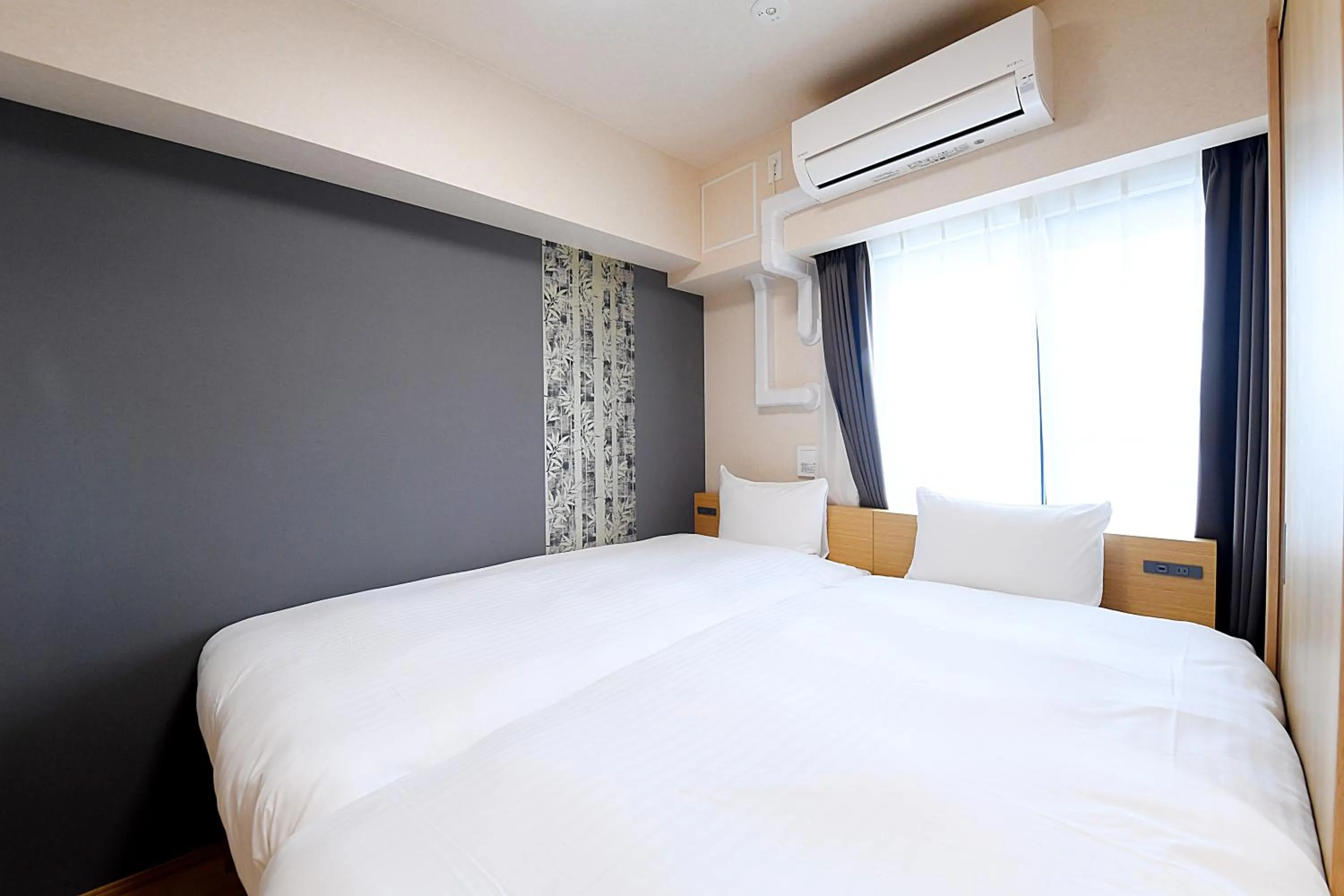 Bed in THE RISE Osaka Universal Bayside