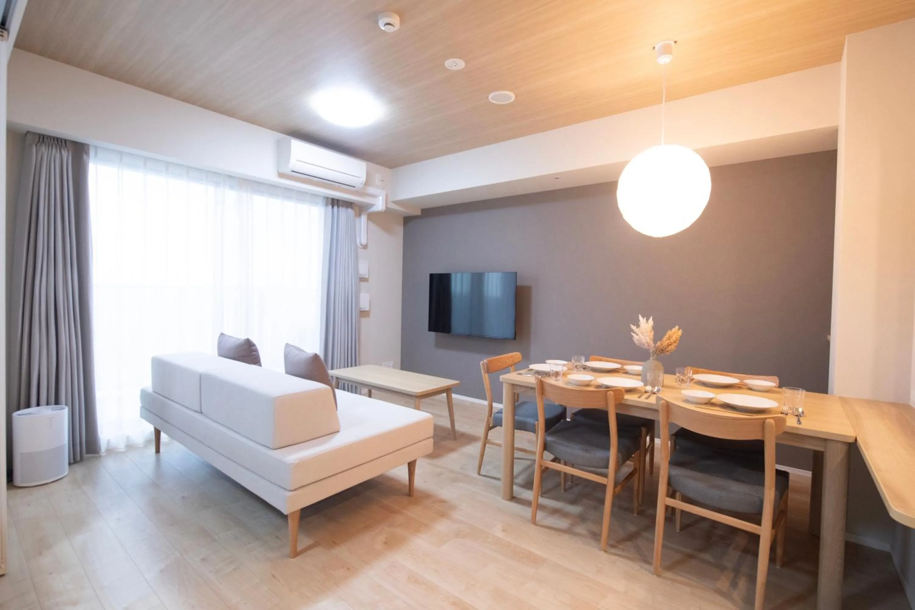 TV and multimedia, Bed in THE RISE Osaka Universal Bayside
