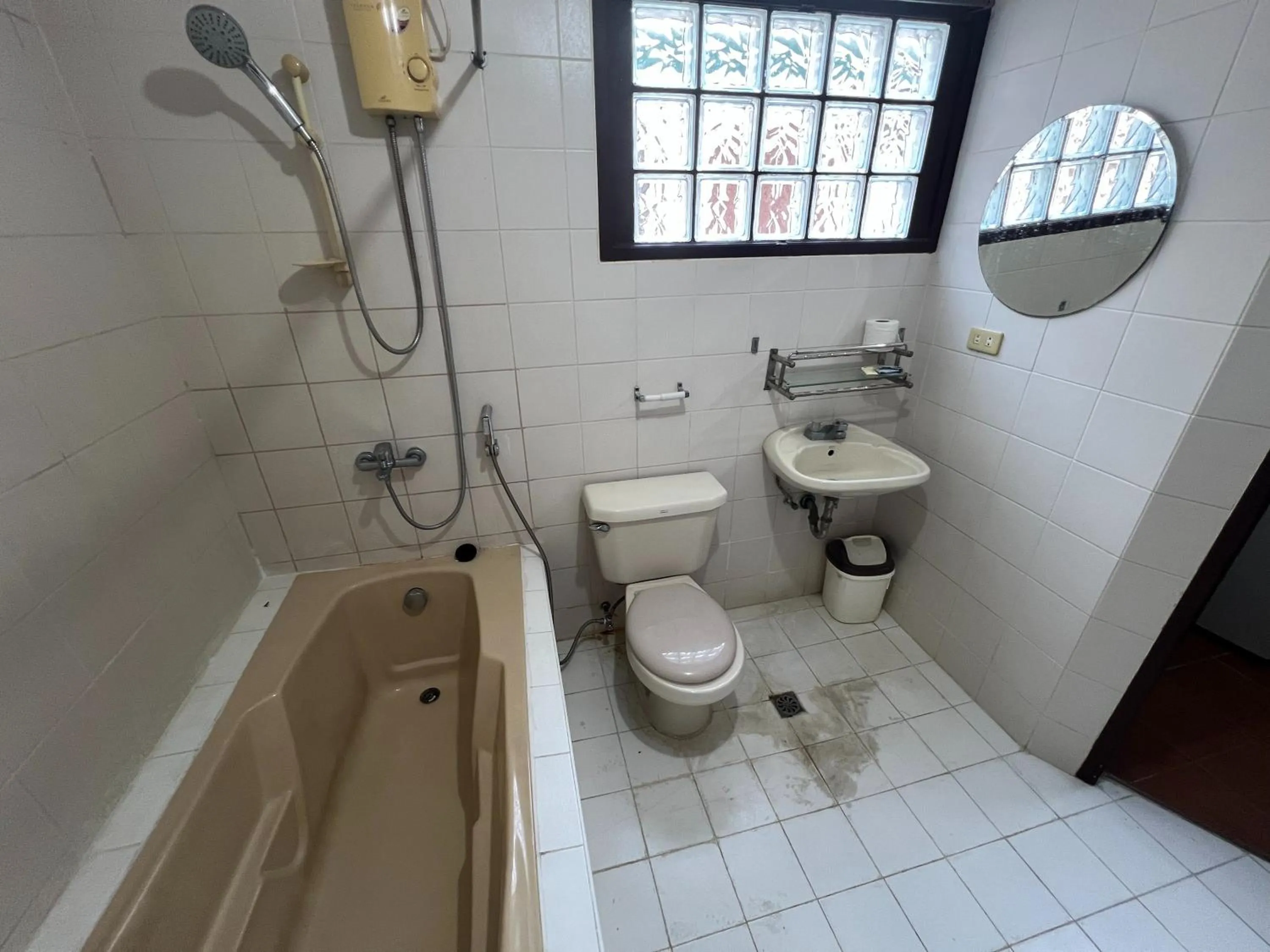 Bathroom in Subiza Beach Resort