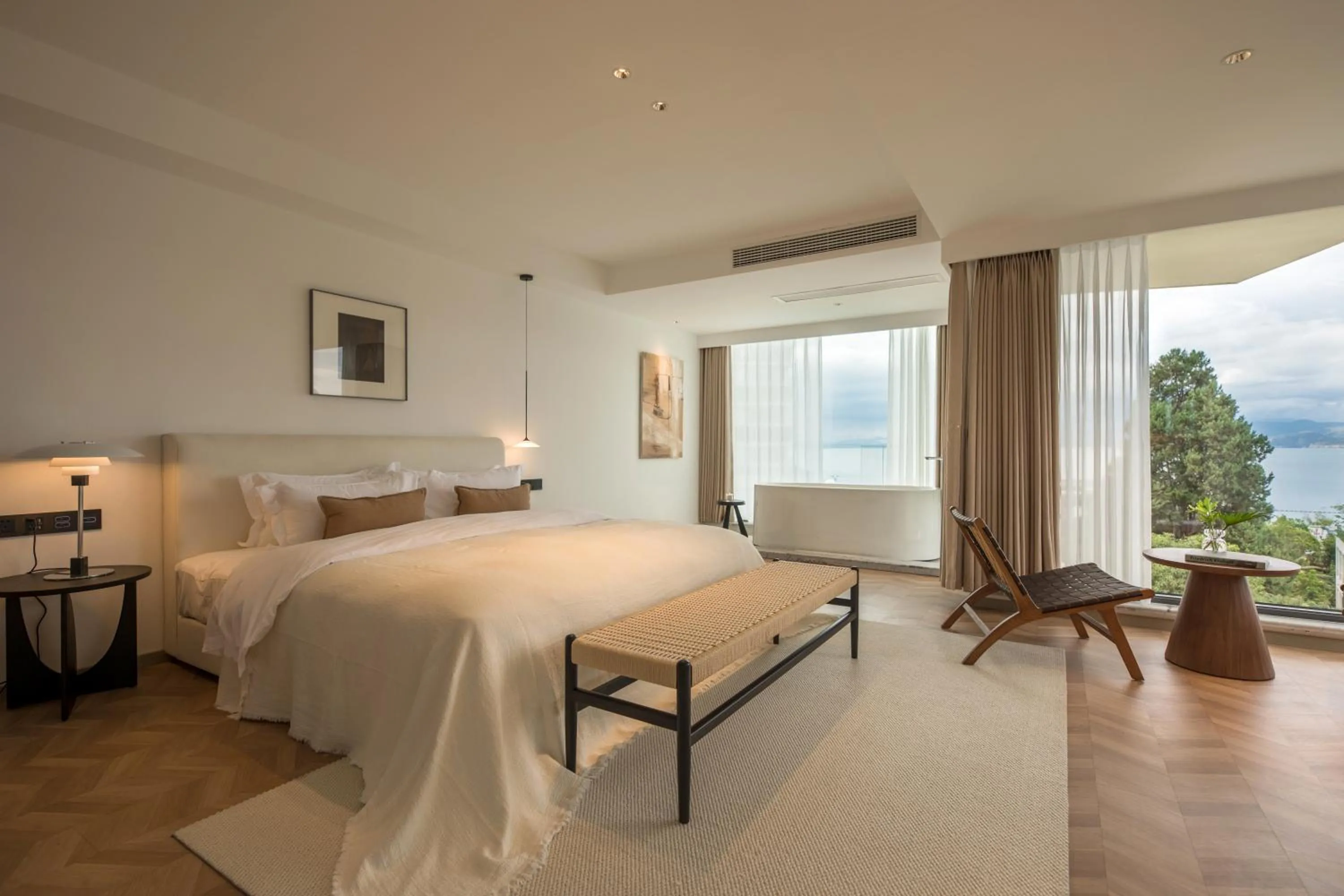 Queen Room in Anyu Aranya Collection sea view Resort Hotel