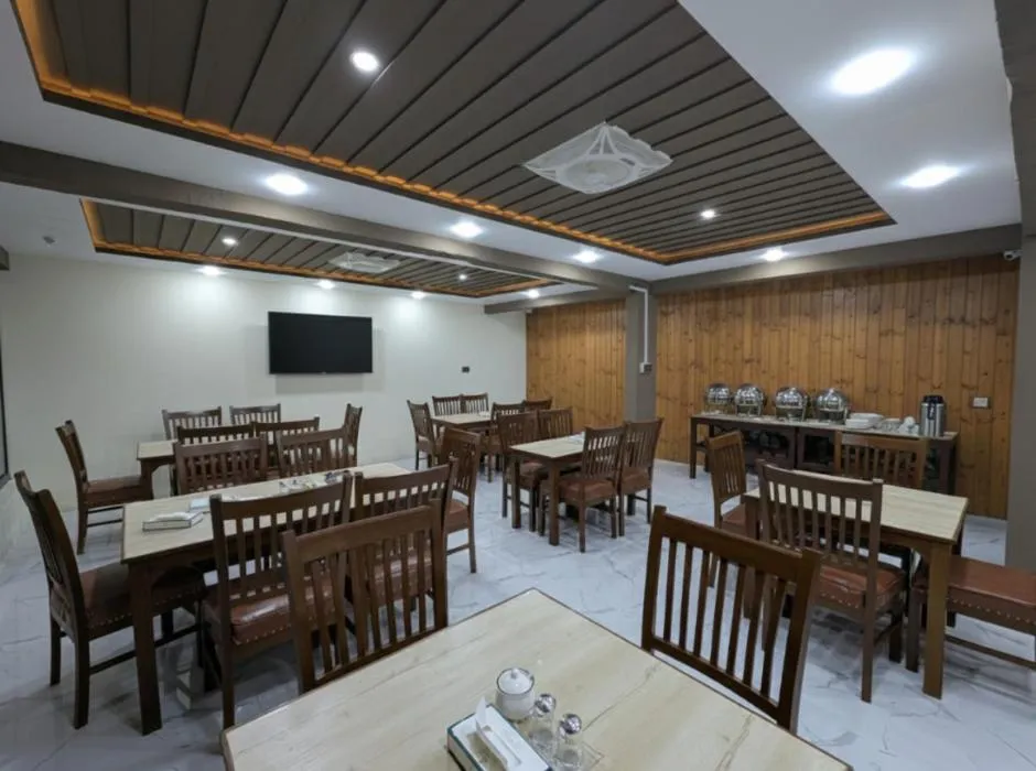 Comfort Hotel & Huts