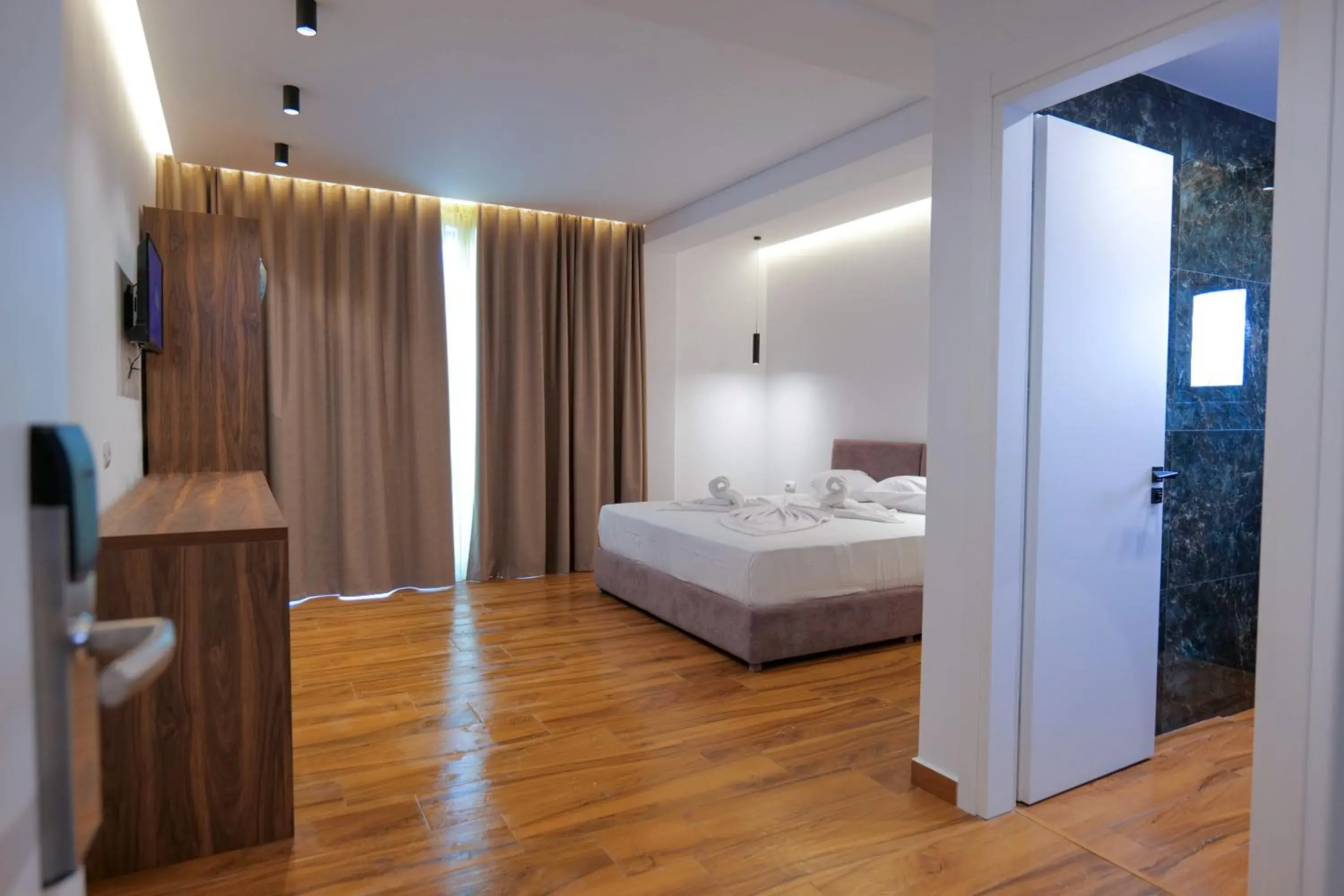 King Room with Balcony in Hotel Havana King Room with Balcony in Hotel Havana