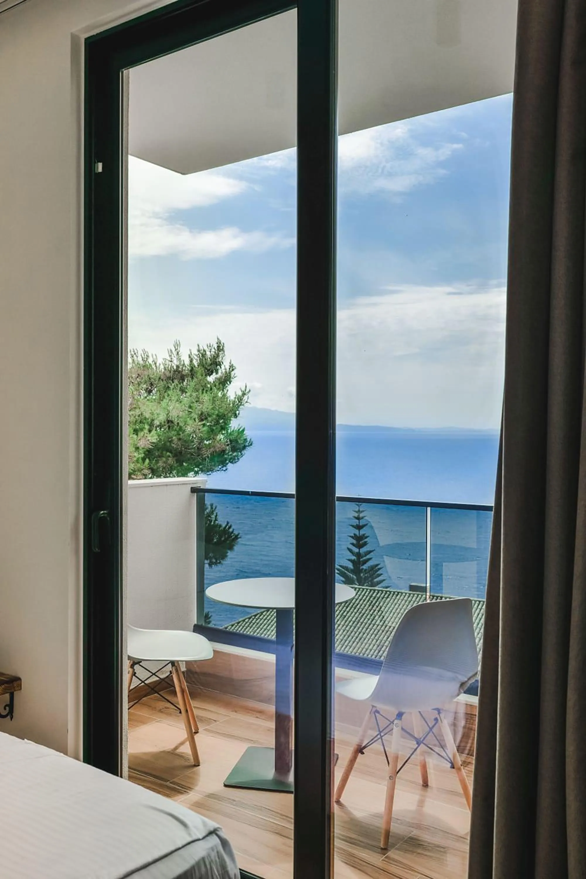 Bathroom, Bed in Hotel Havana