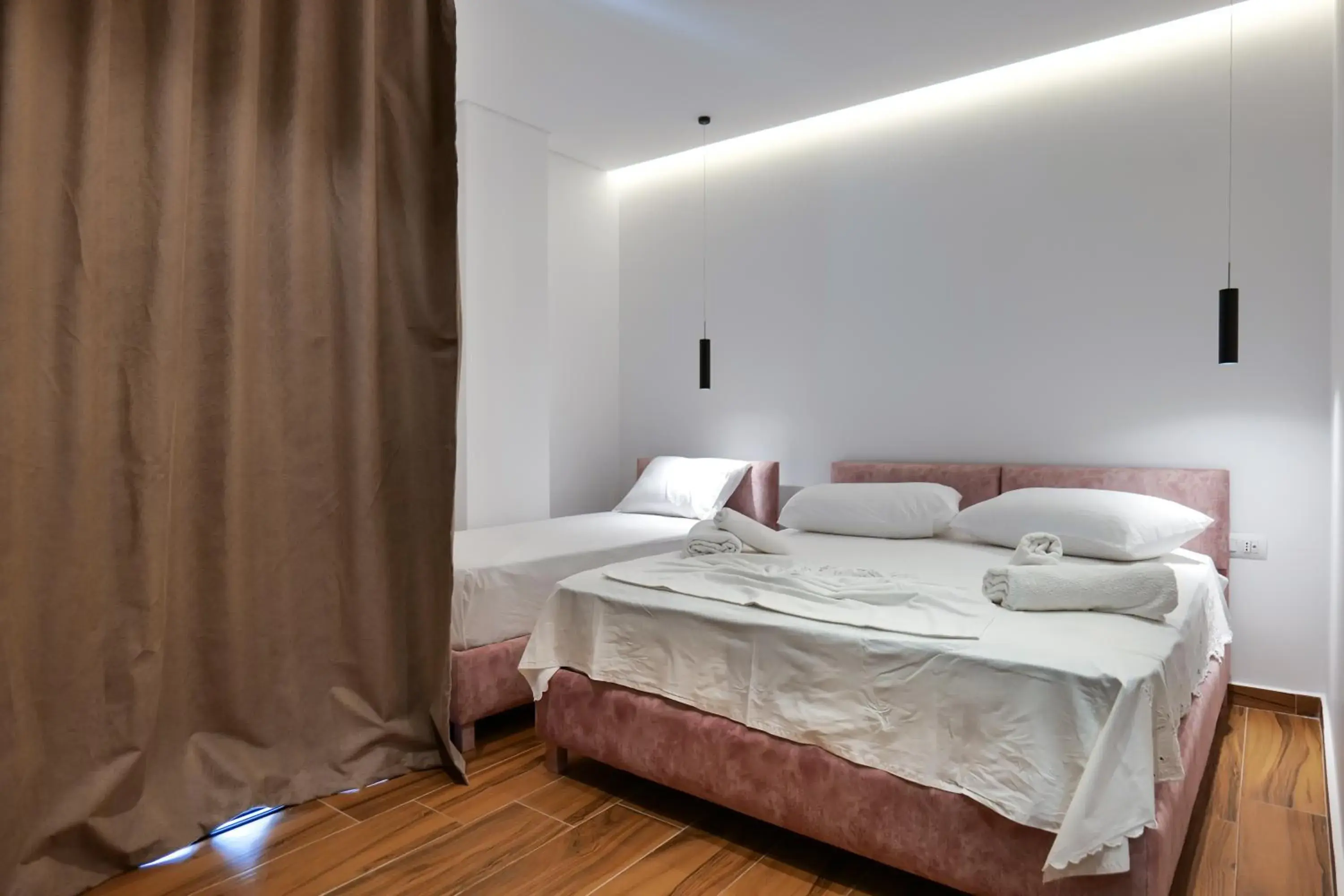 Triple Room with Mountain View in Hotel Havana Triple Room with Mountain View in Hotel Havana