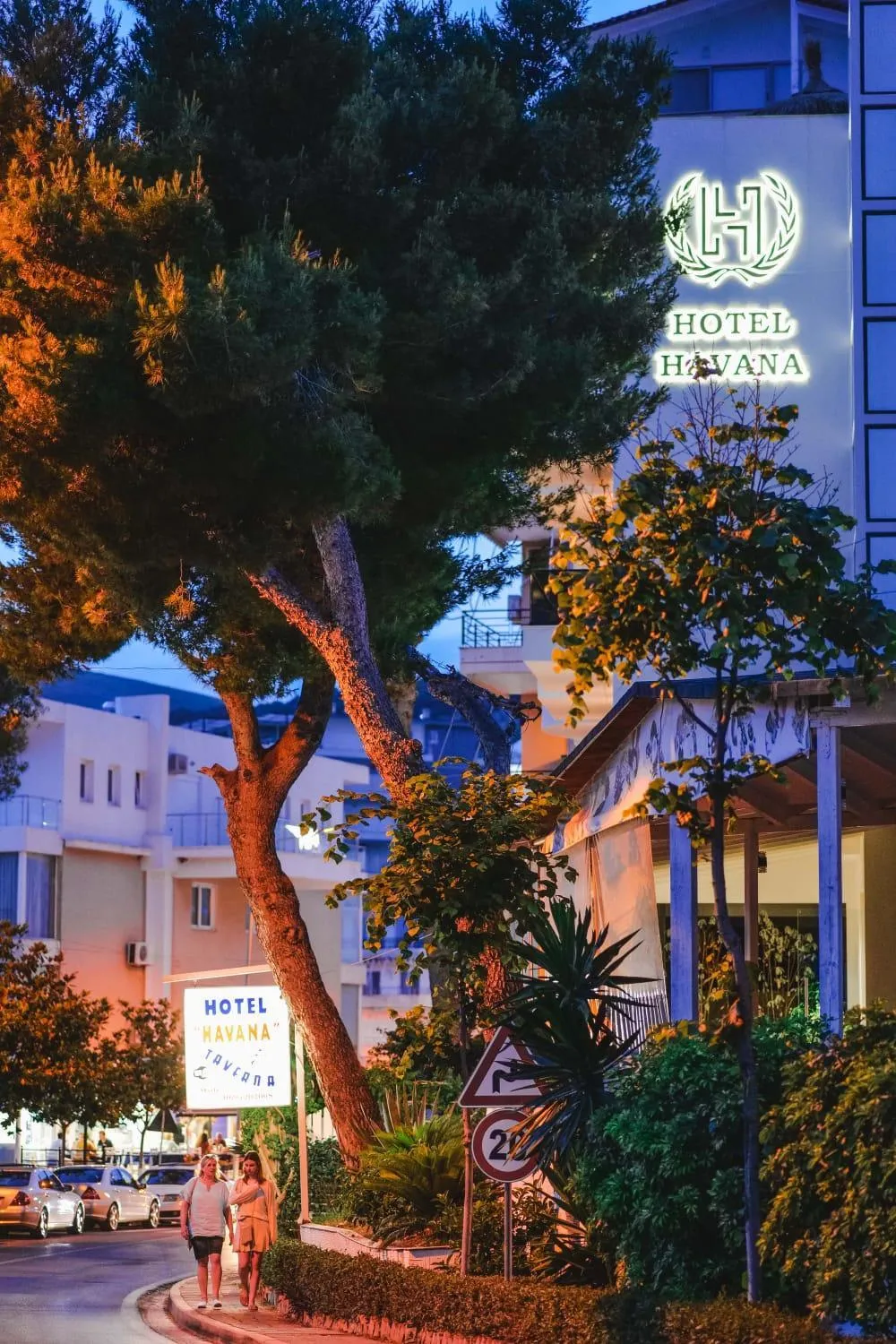 Property building in Hotel Havana