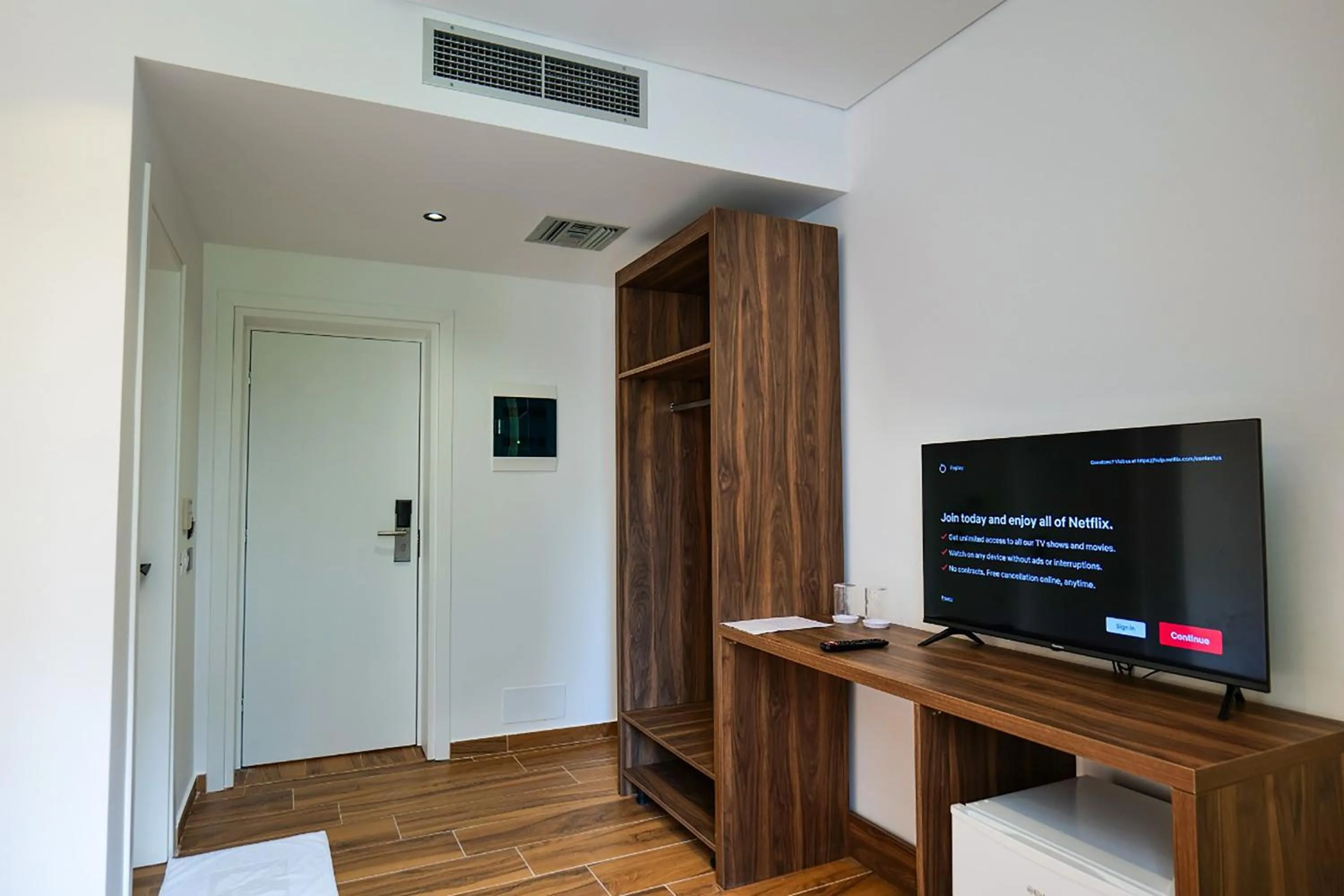 TV and multimedia in Hotel Havana