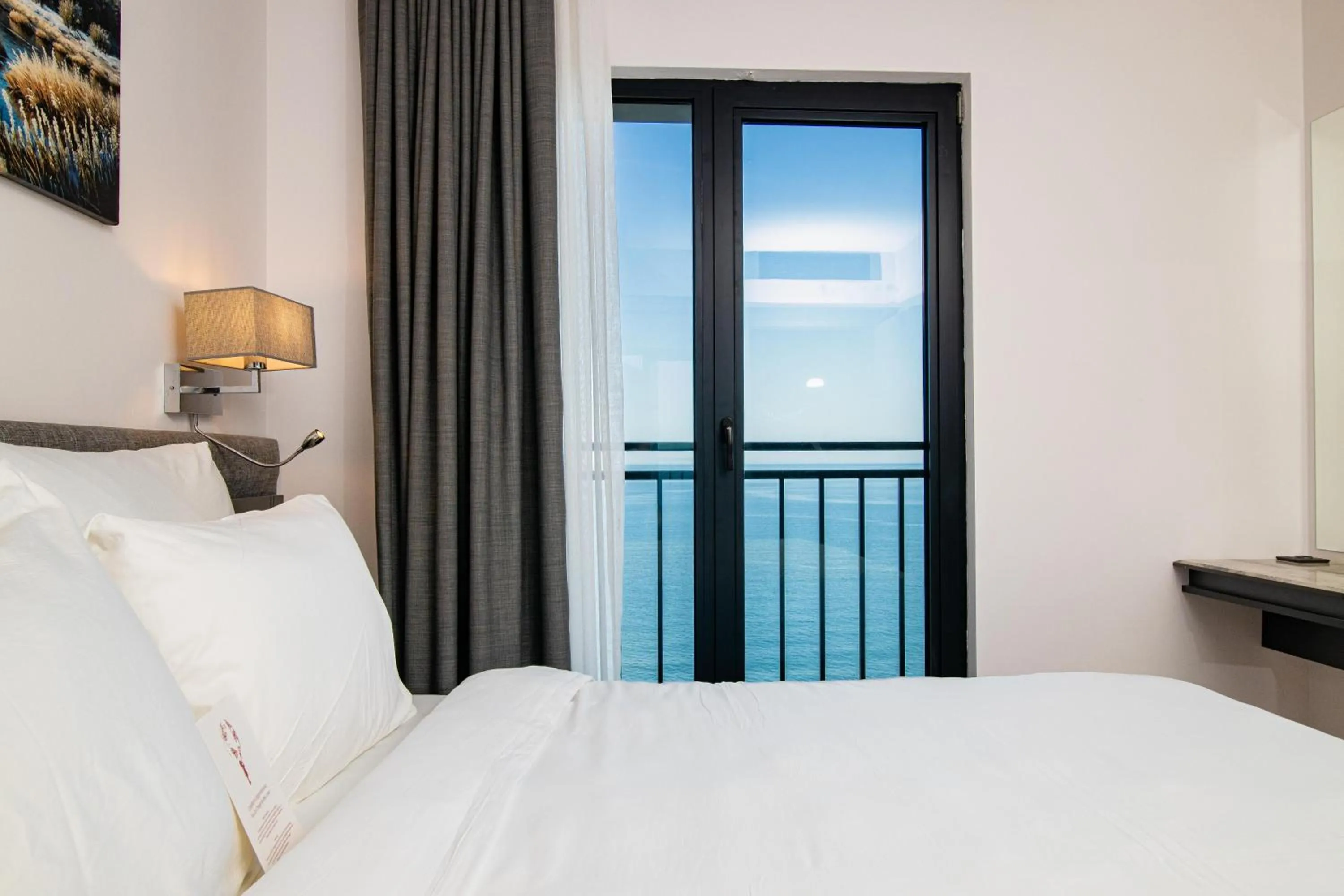 Sea view, Bed in Best Western Plus Trabzon