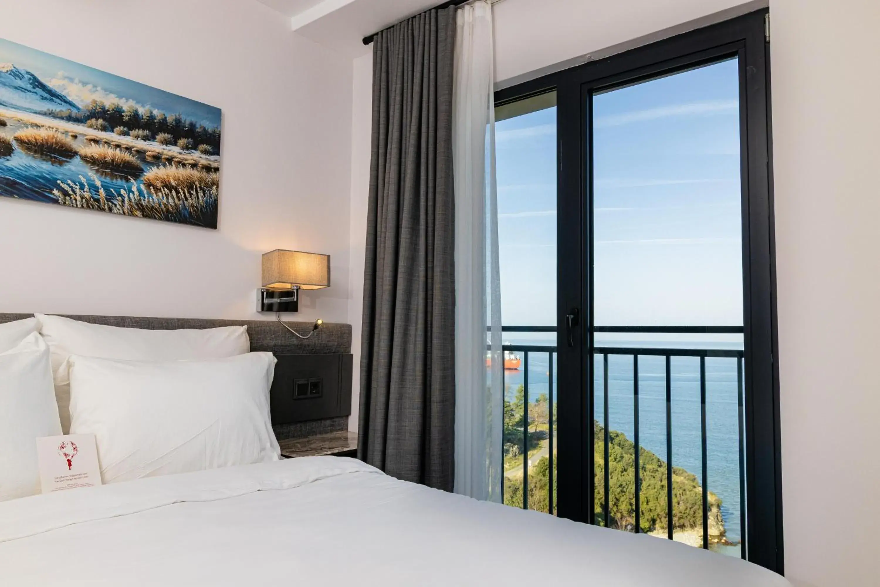 Sea view, Bed in Best Western Plus Trabzon Sea view, Bed in Best Western Plus Trabzon