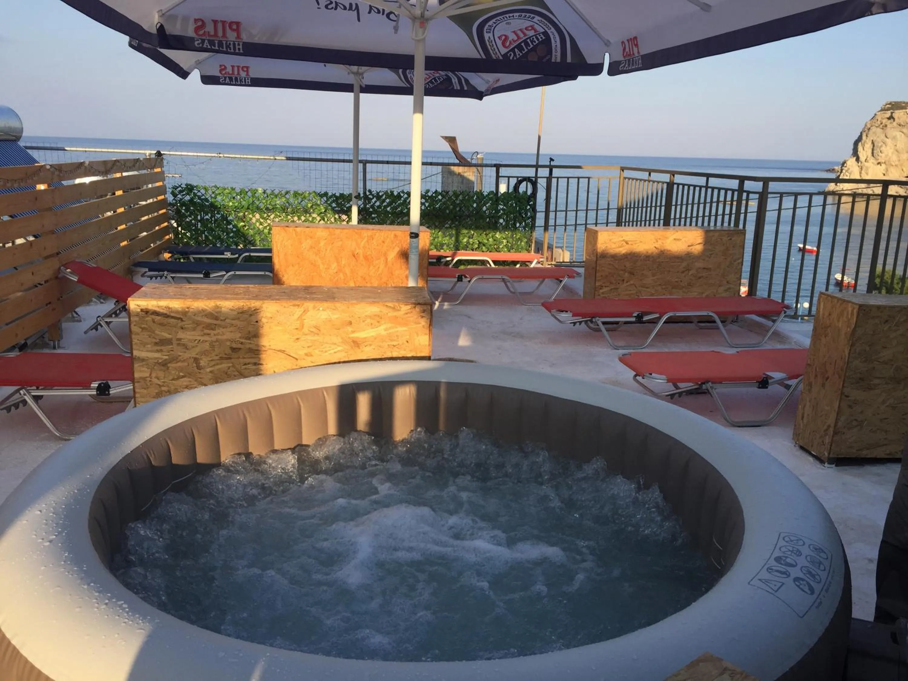 Hot Tub in Anastasia Studios, Apartments & Suites