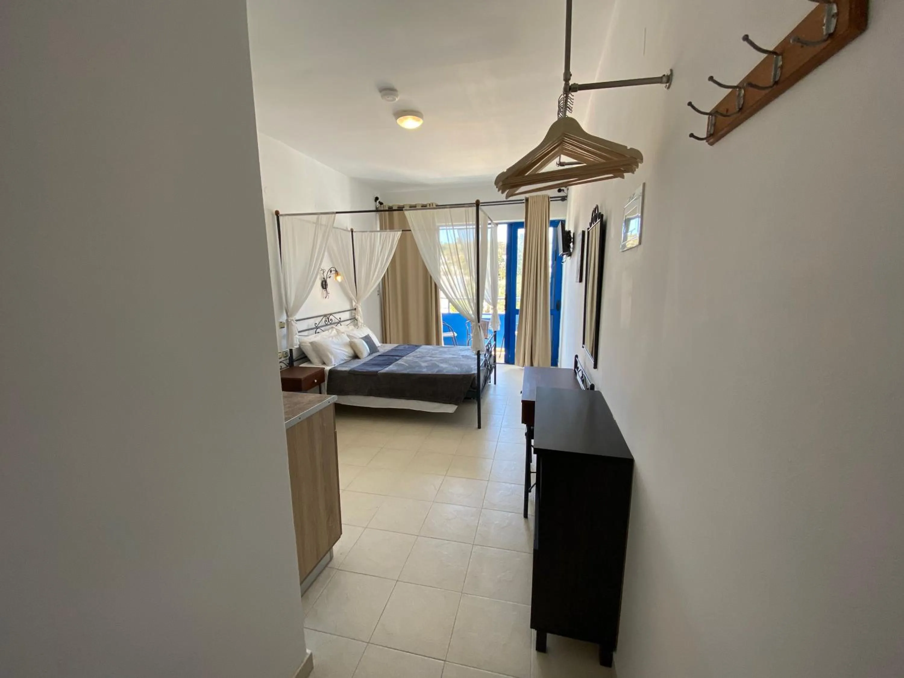 Anastasia Studios, Apartments & Suites