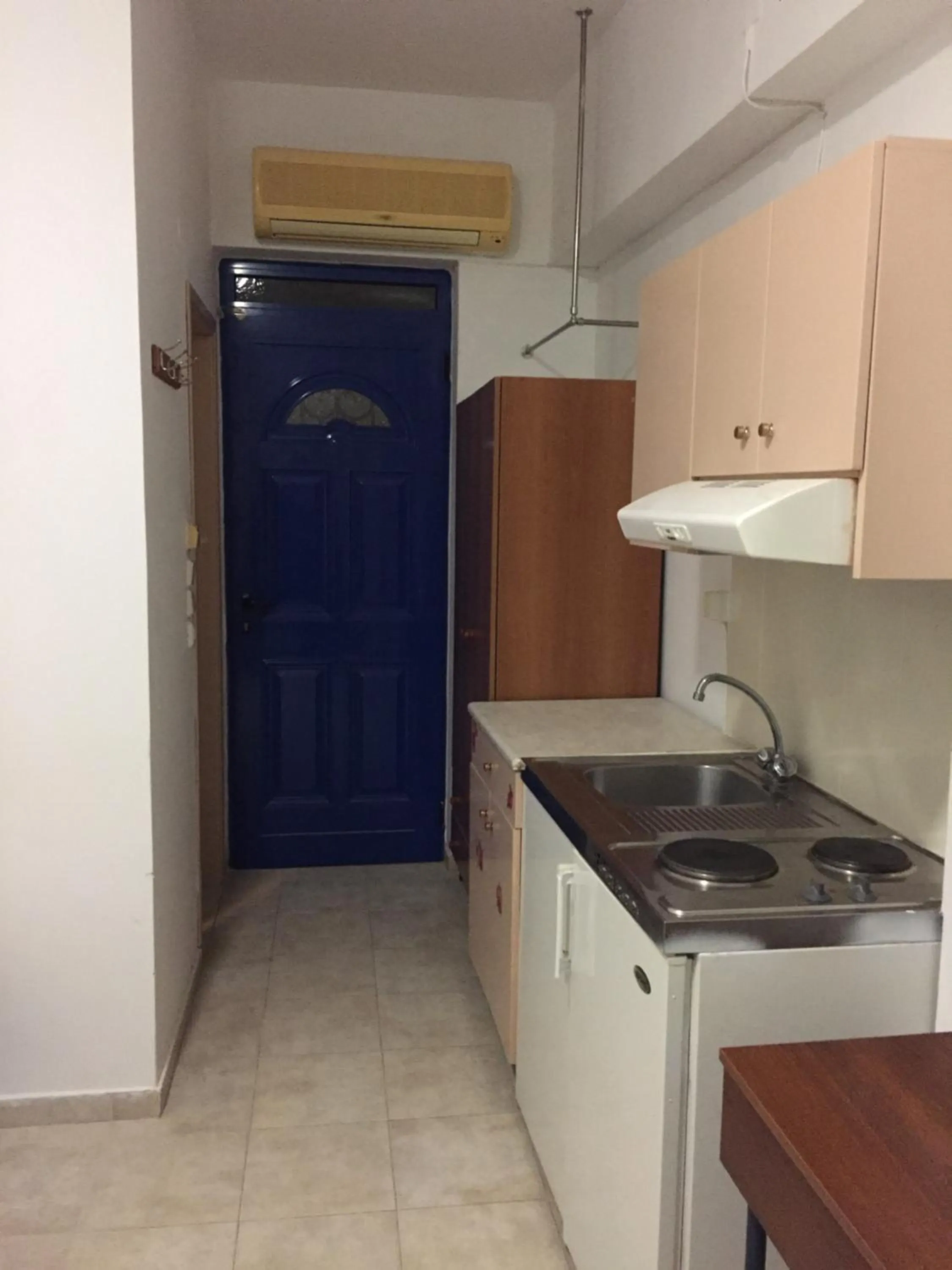 Coffee/tea facilities in Anastasia Studios, Apartments & Suites