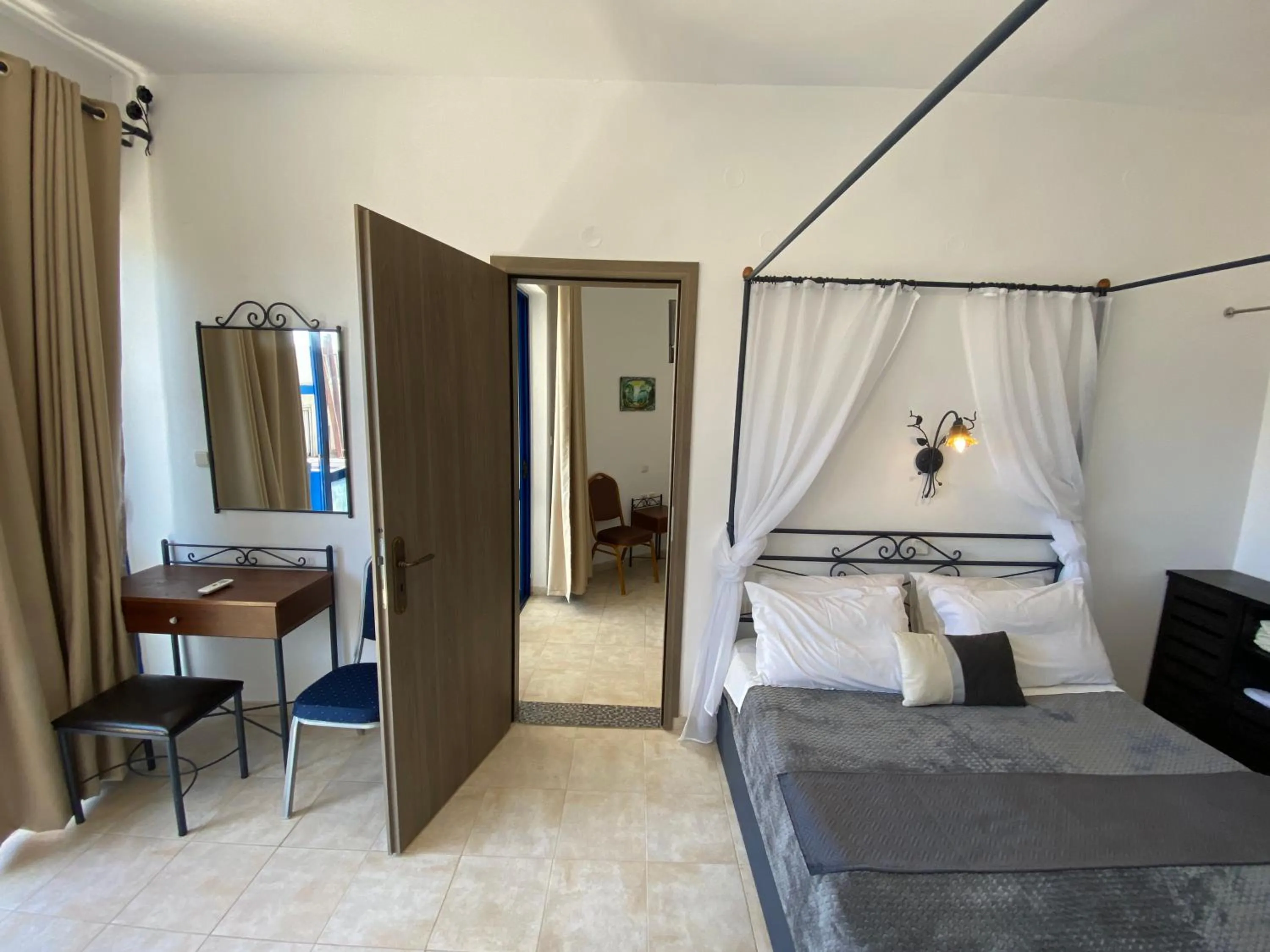 Anastasia Studios, Apartments & Suites