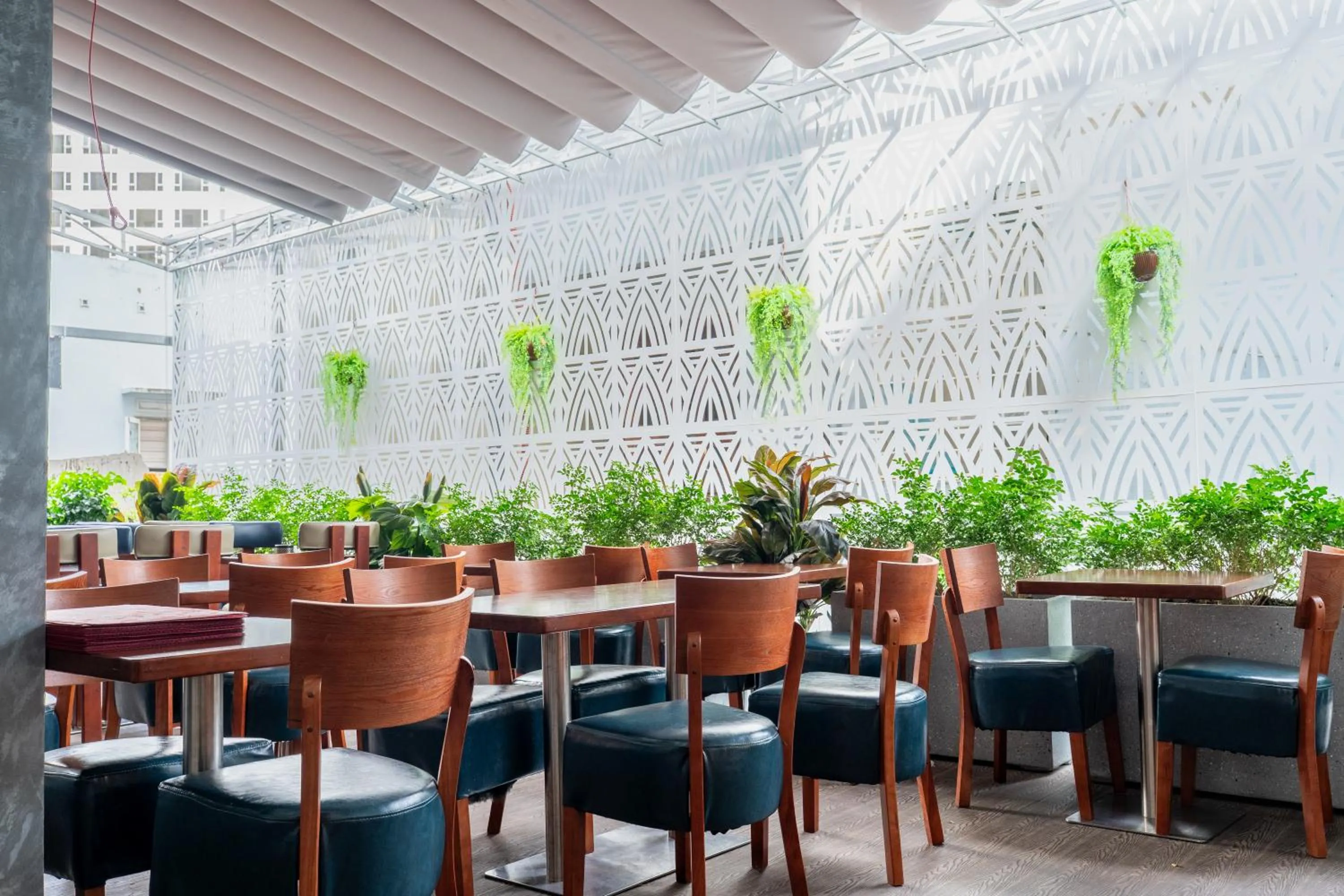 Restaurant/places to eat in W Premium Nha Trang