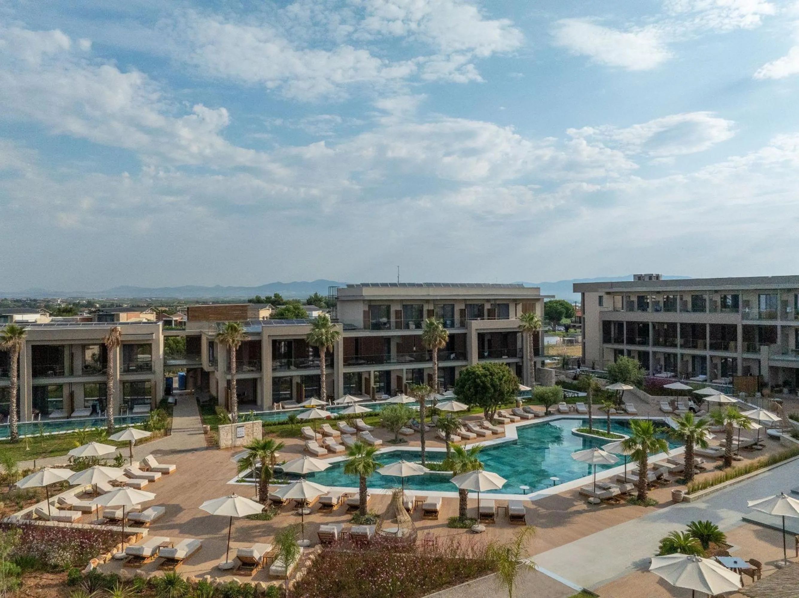 Property building in Portes Theros