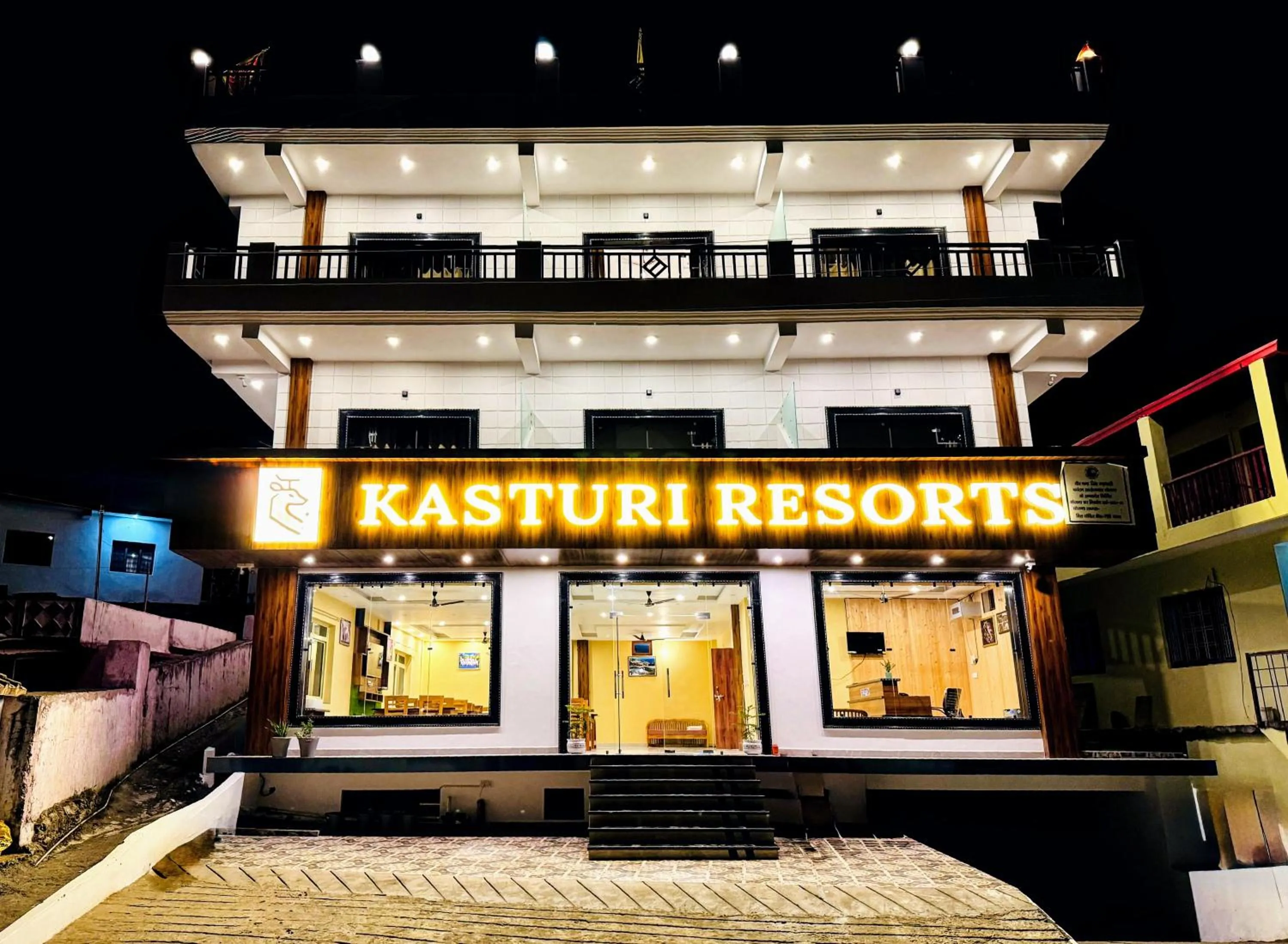 Property building in Kasturi Resorts Kanatal