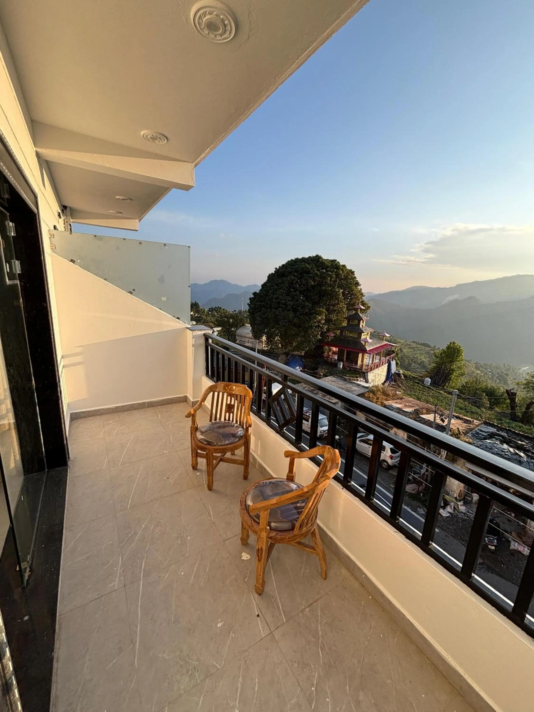 Natural landscape in Kasturi Resorts Kanatal