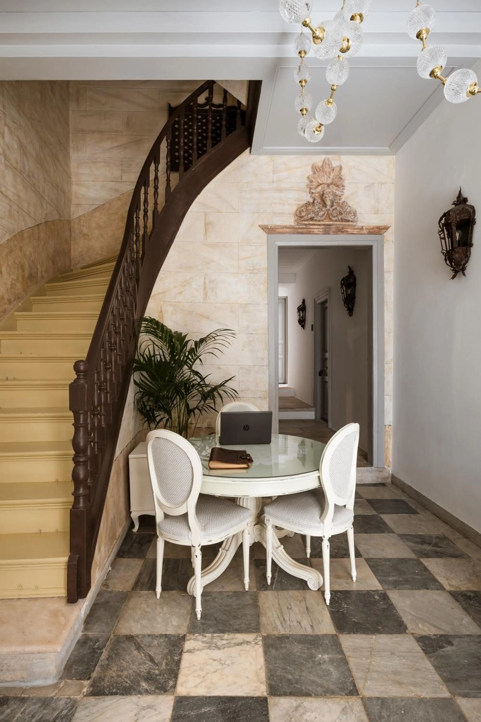 Lobby or reception in Alma Syros