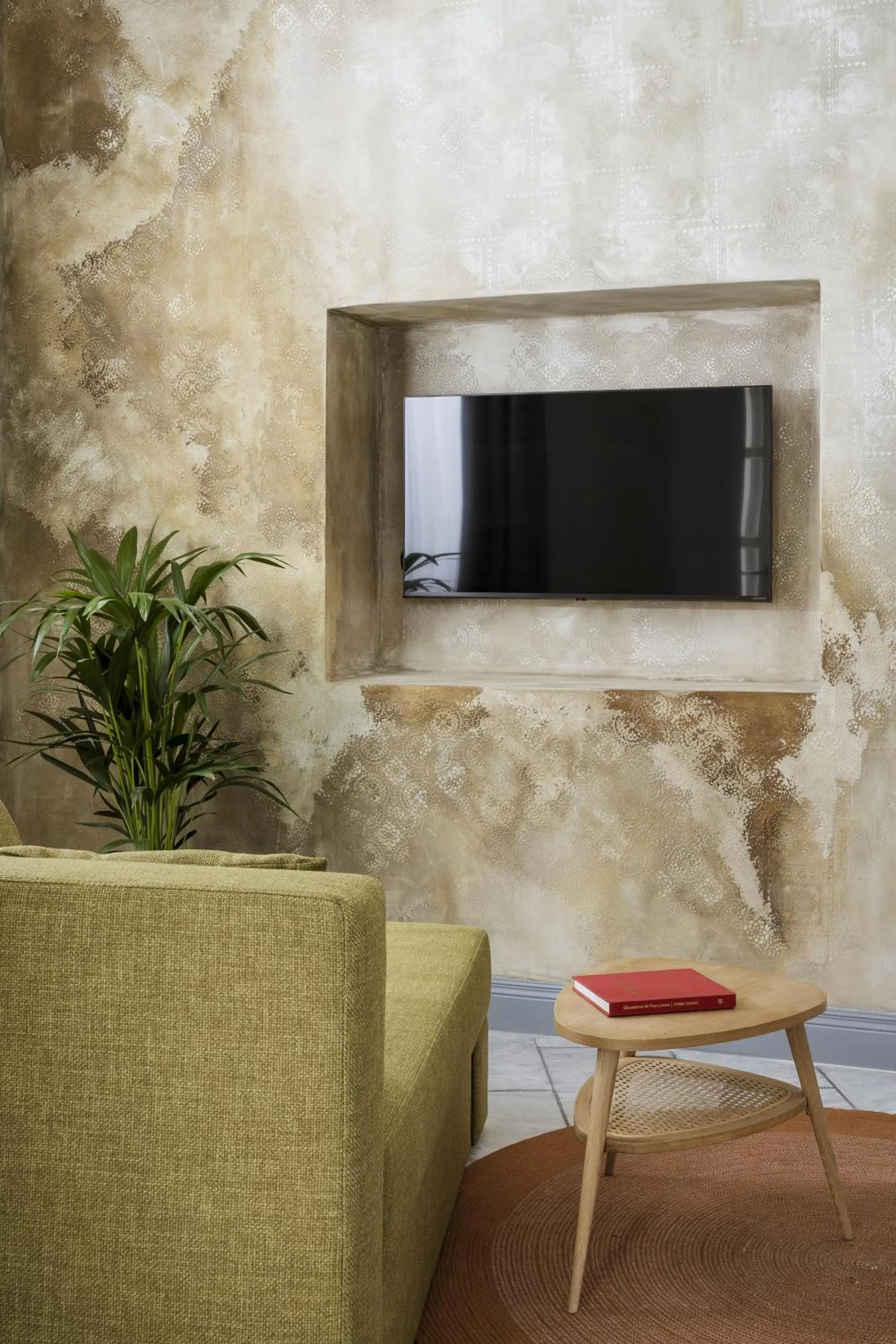 Seating area in Alma Syros