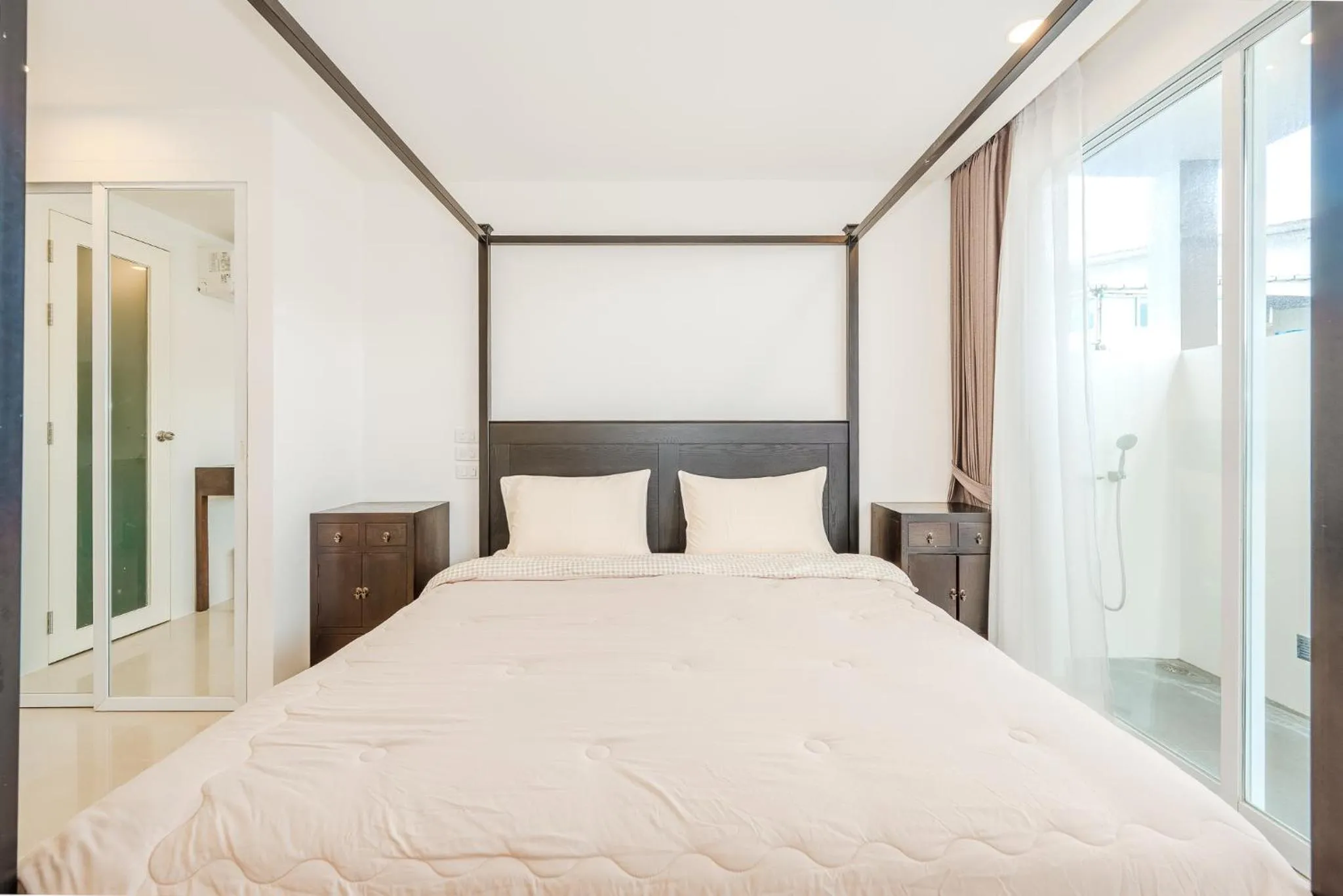 Bed in Savaan Patong