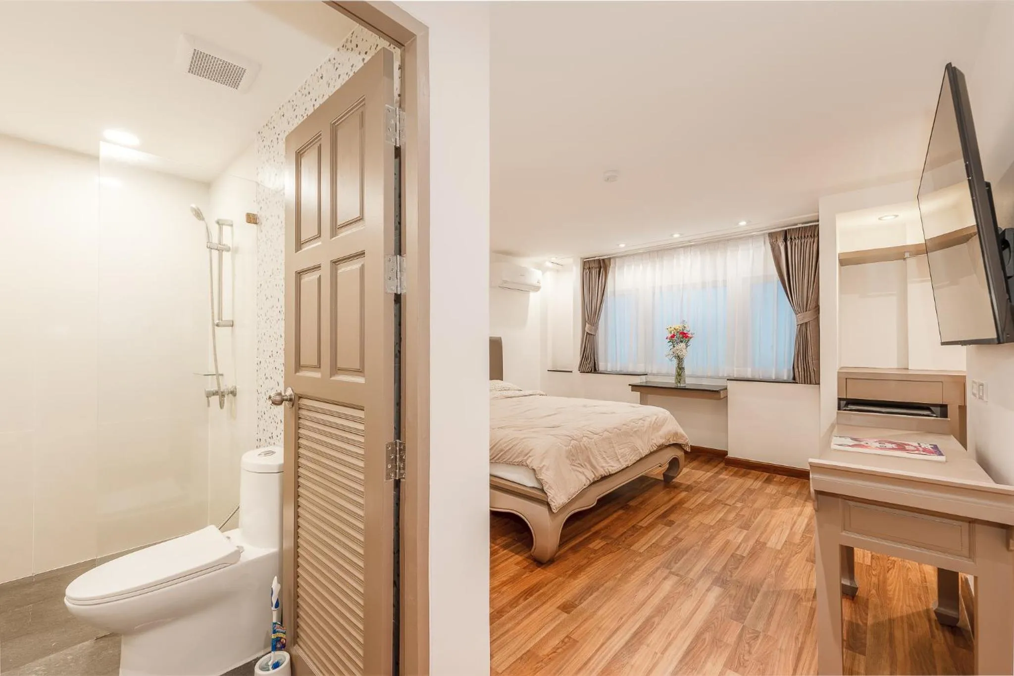 Bed in Savaan Patong