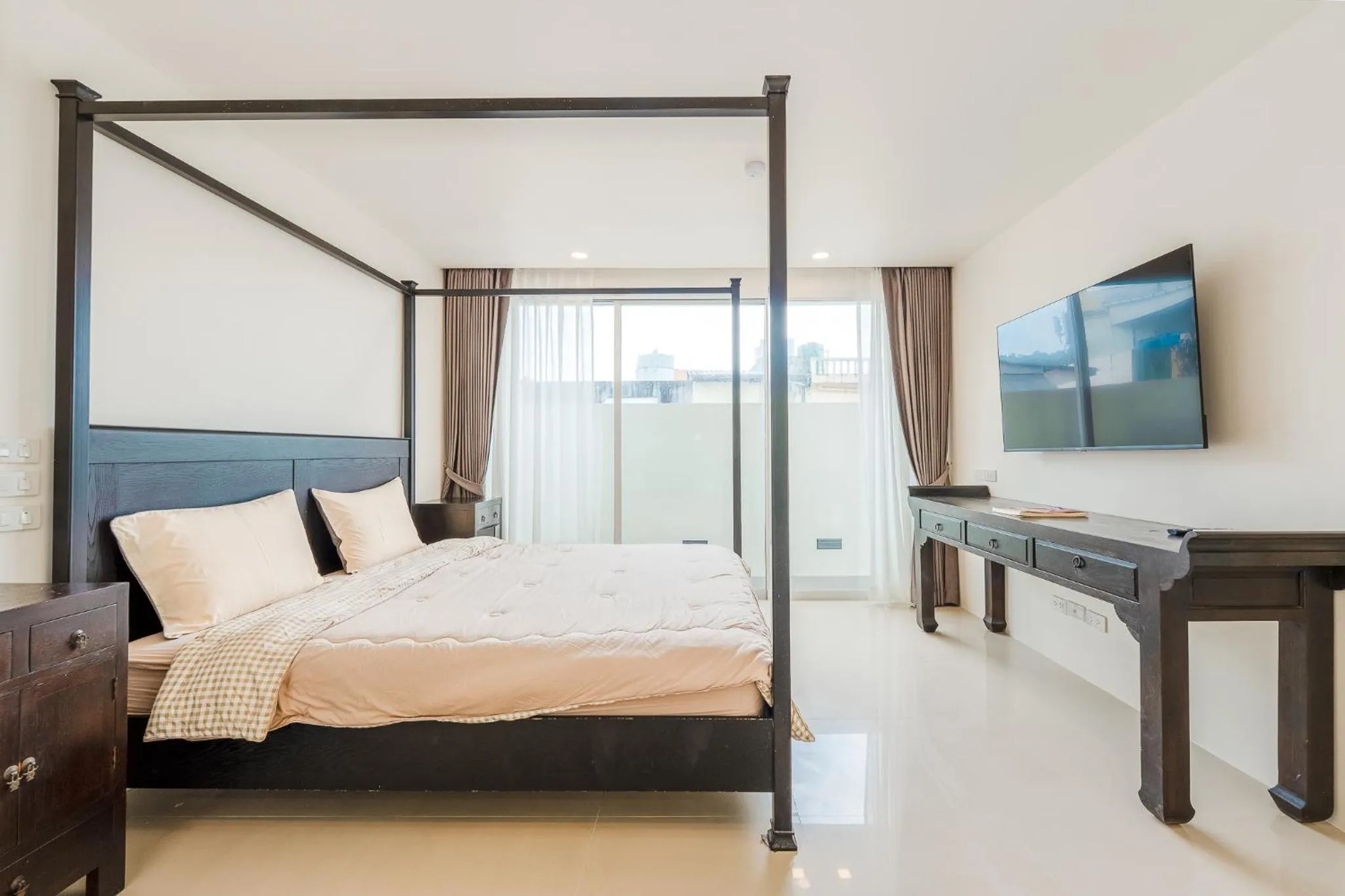 Bed in Savaan Patong
