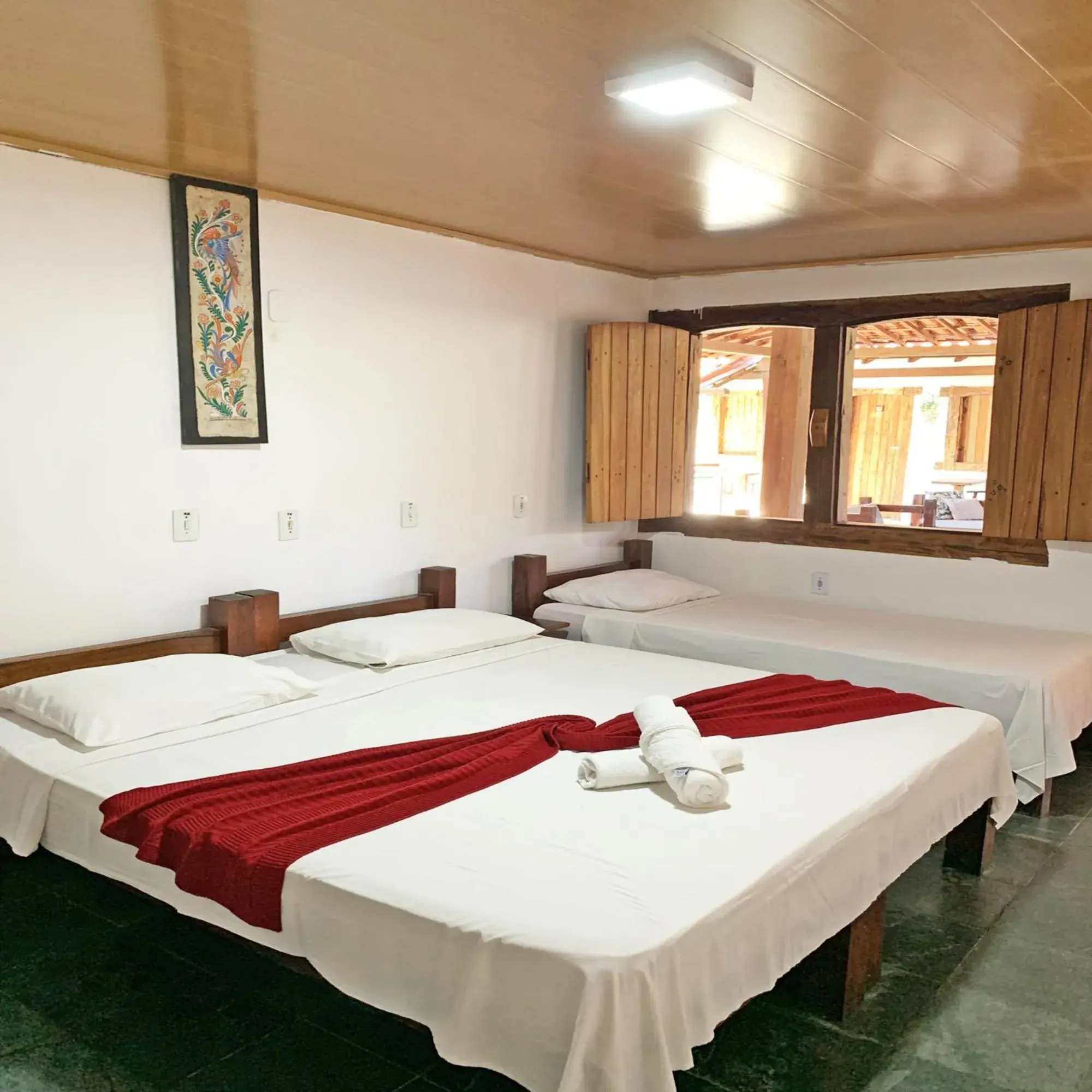 Triple Room in Pousada Luz do Sol Triple Room in Pousada Luz do Sol