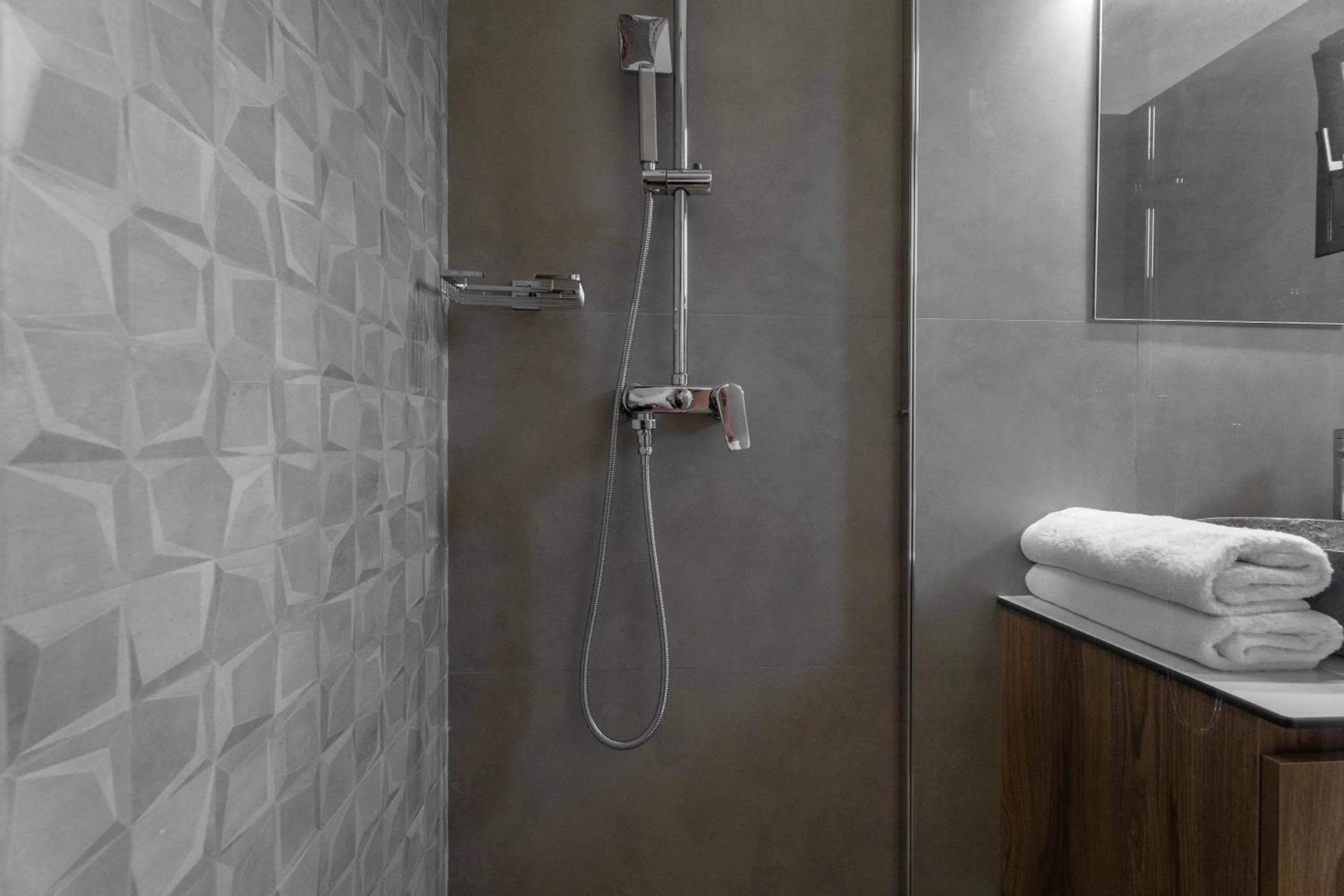 Trinity Suites "by Checkin"