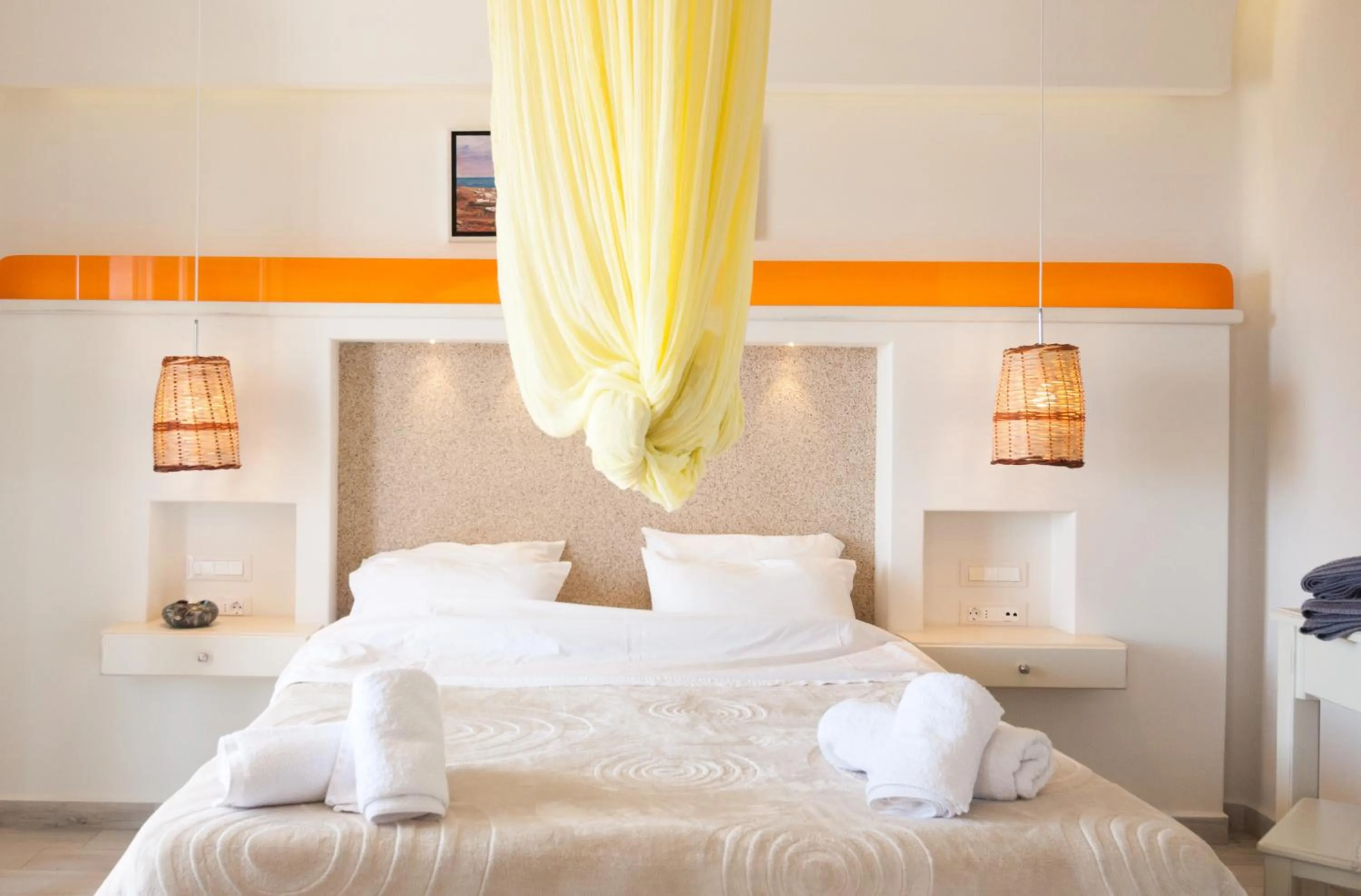 Bed in Villa Adriana Hotel