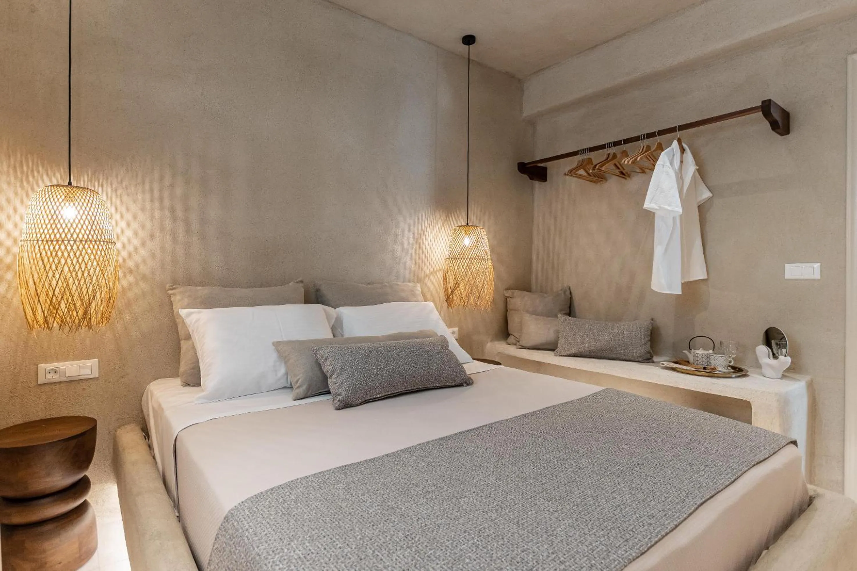 Bed in Villa Adriana Hotel