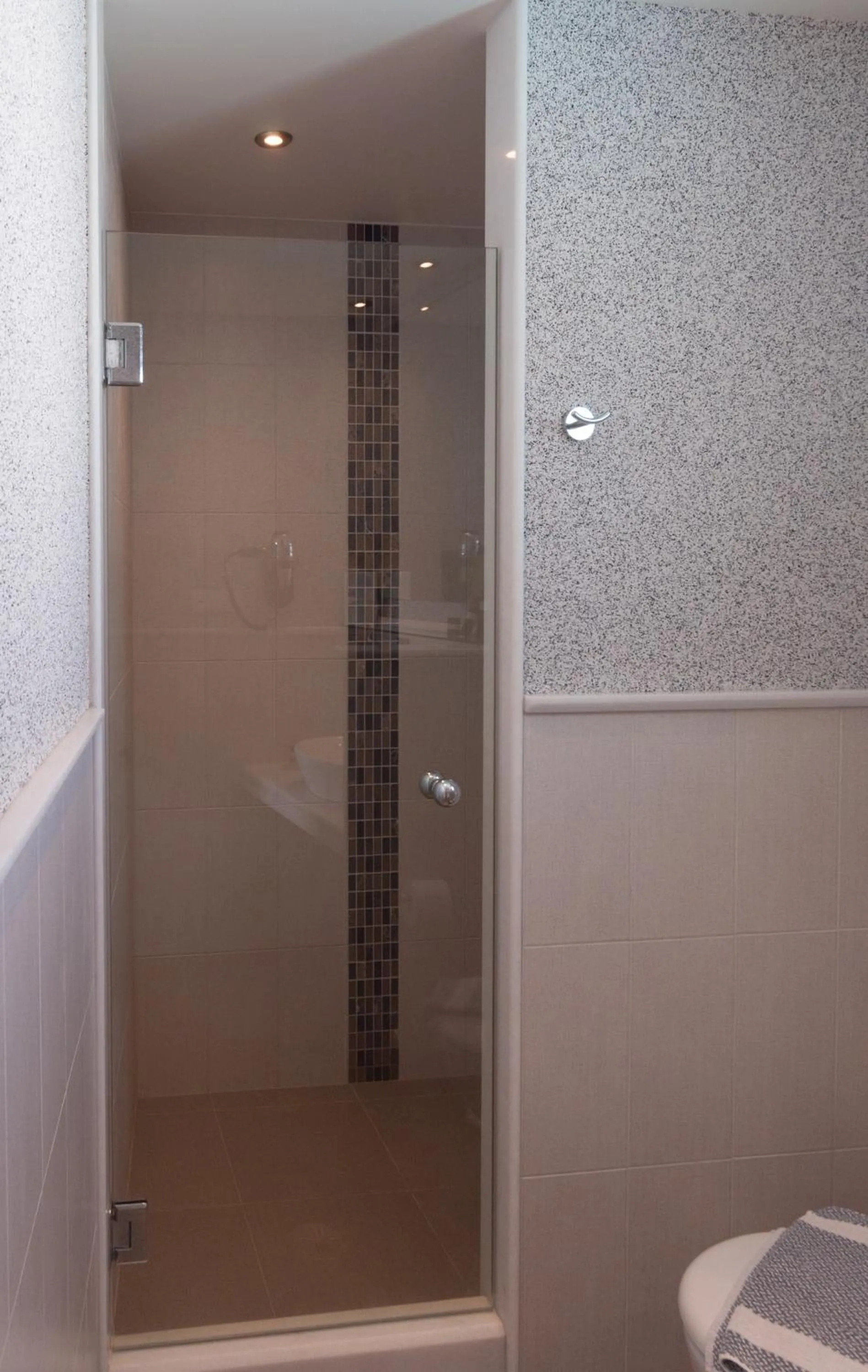 Shower in Villa Adriana Hotel