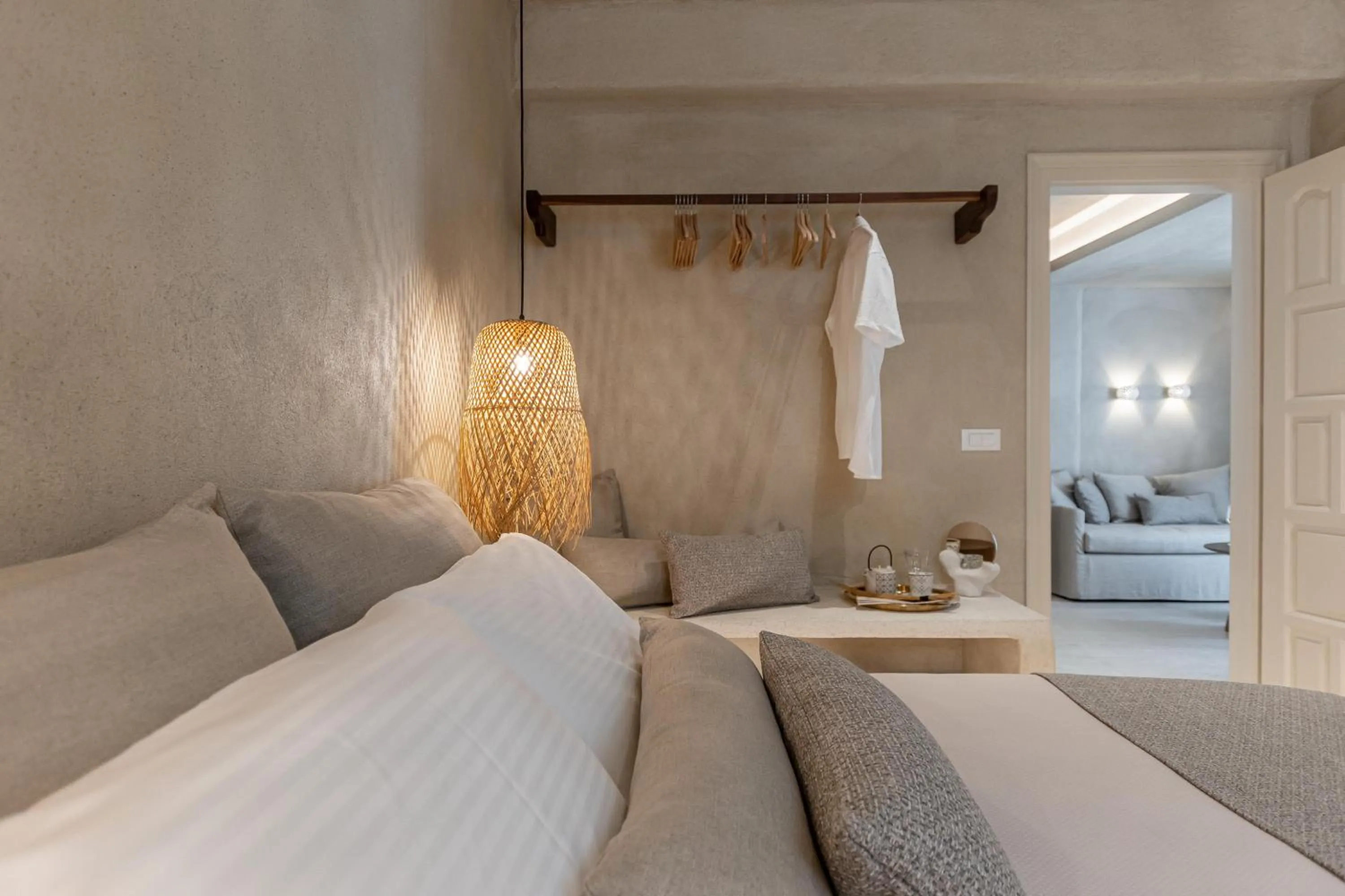 Bed in Villa Adriana Hotel